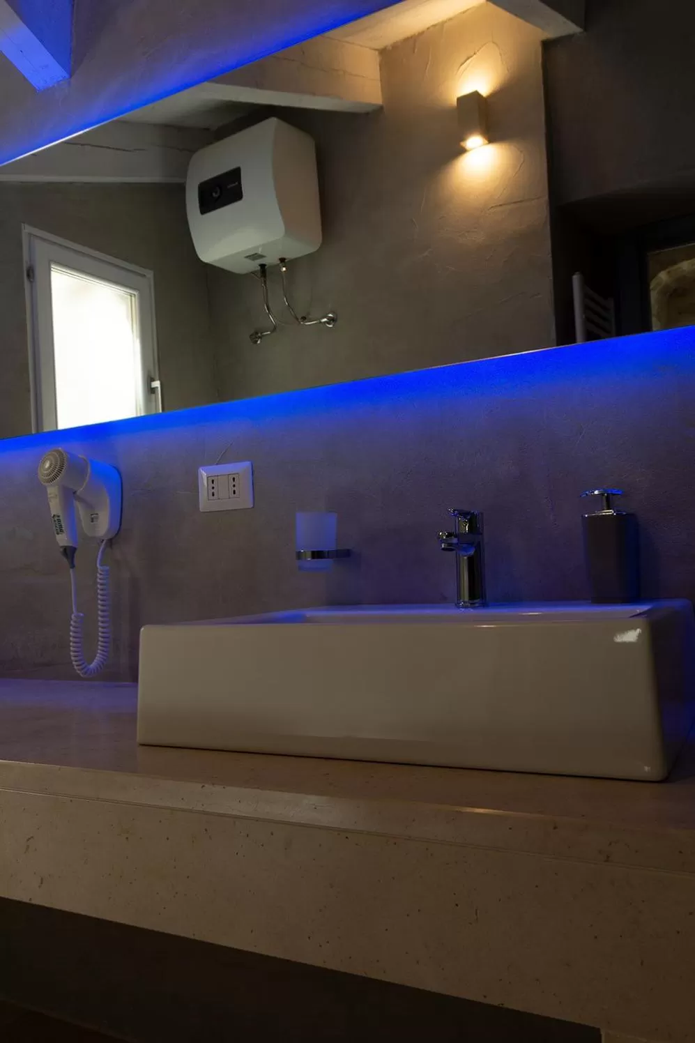 Bathroom in Graffiti Living - Affittacamere