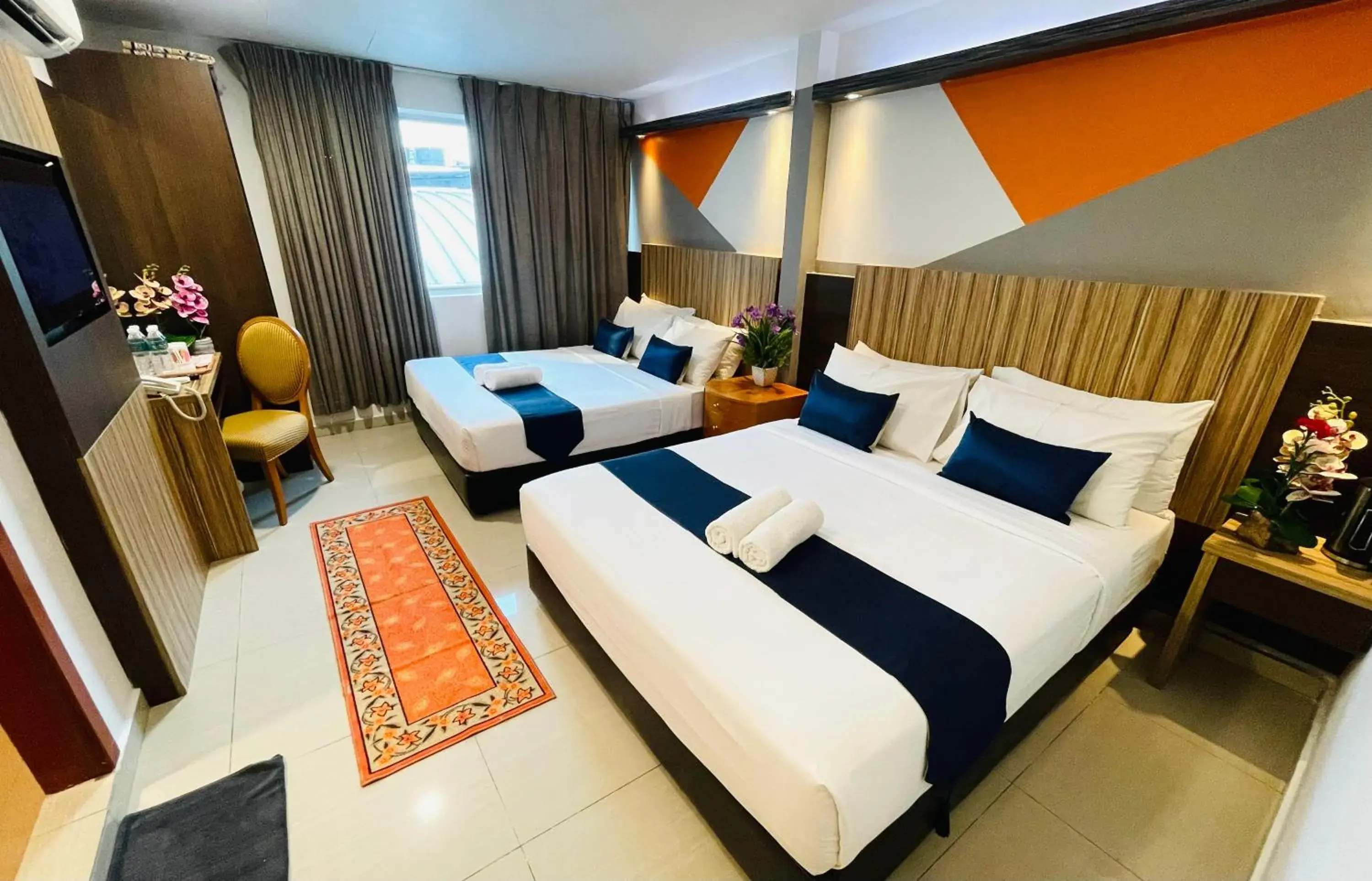 Bed in Easy Hotel KL Sentral