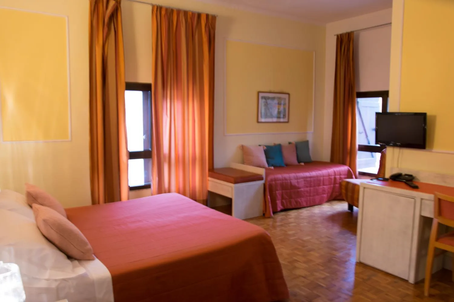 Photo of the whole room, Bed in La Vecchia Cartiera