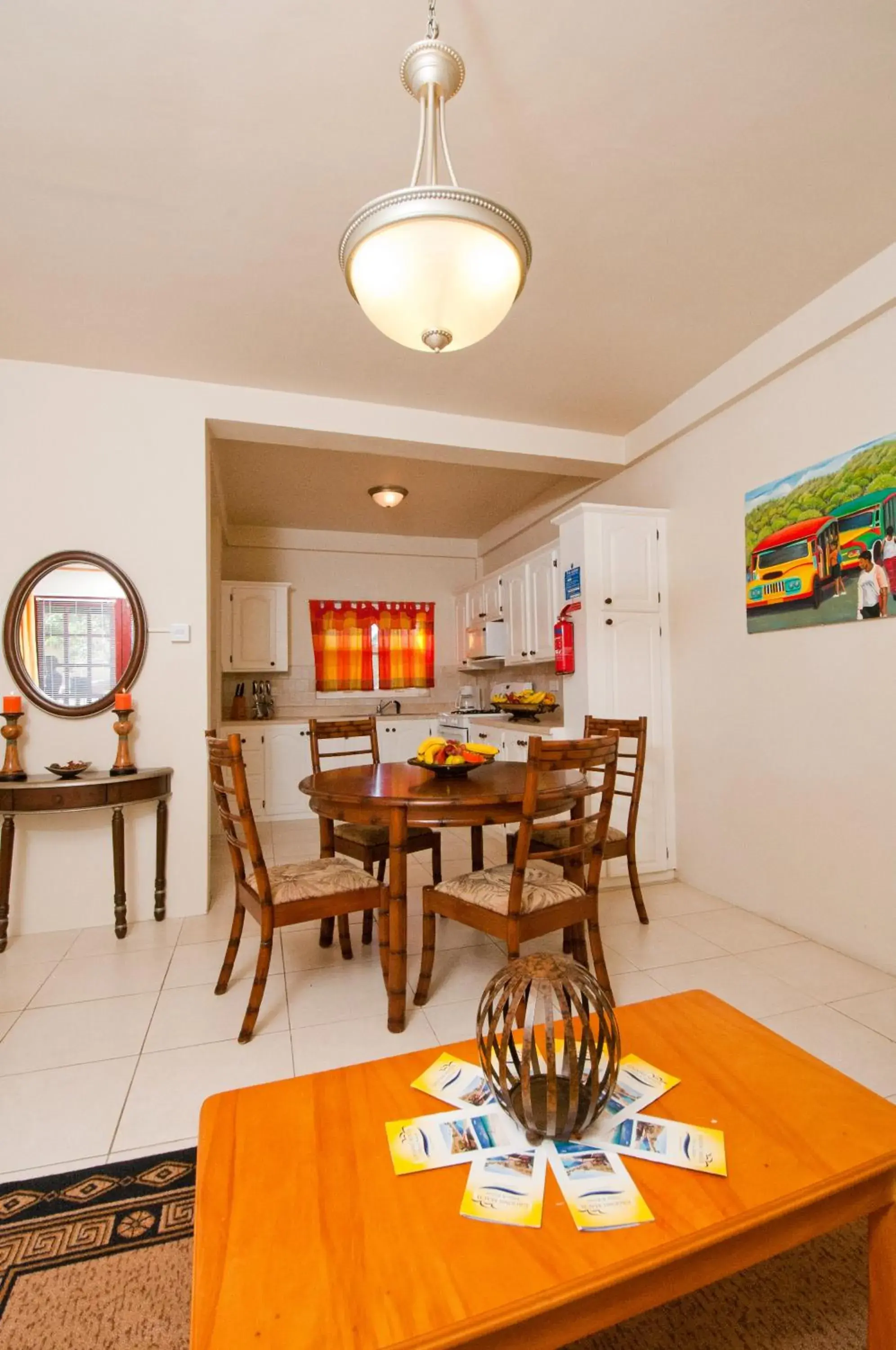 Kitchen or kitchenette, Dining Area in Grooms Beach Villa & Resort