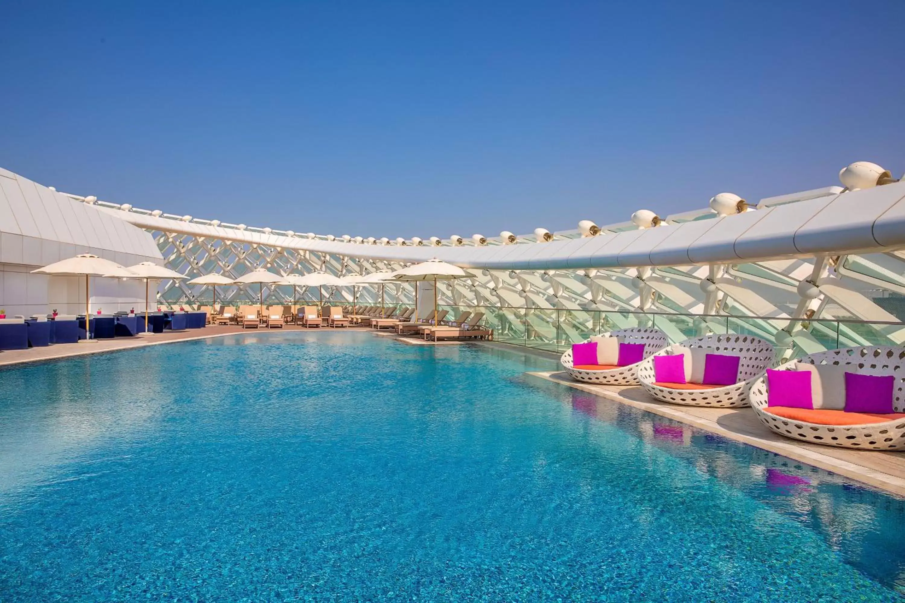 Fitness centre/facilities, Swimming Pool in W Abu Dhabi - Yas Island