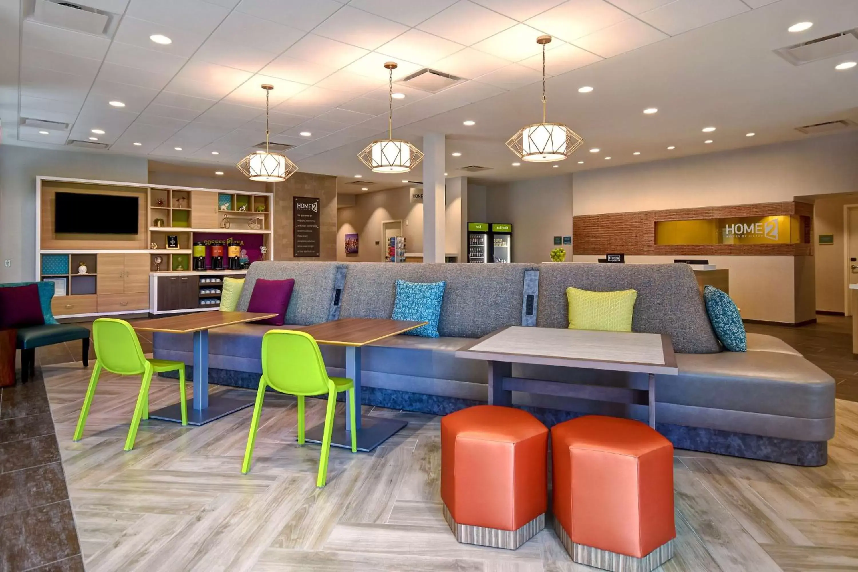 Lobby or reception, Lounge/Bar in Home2 Suites By Hilton Boston South Bay