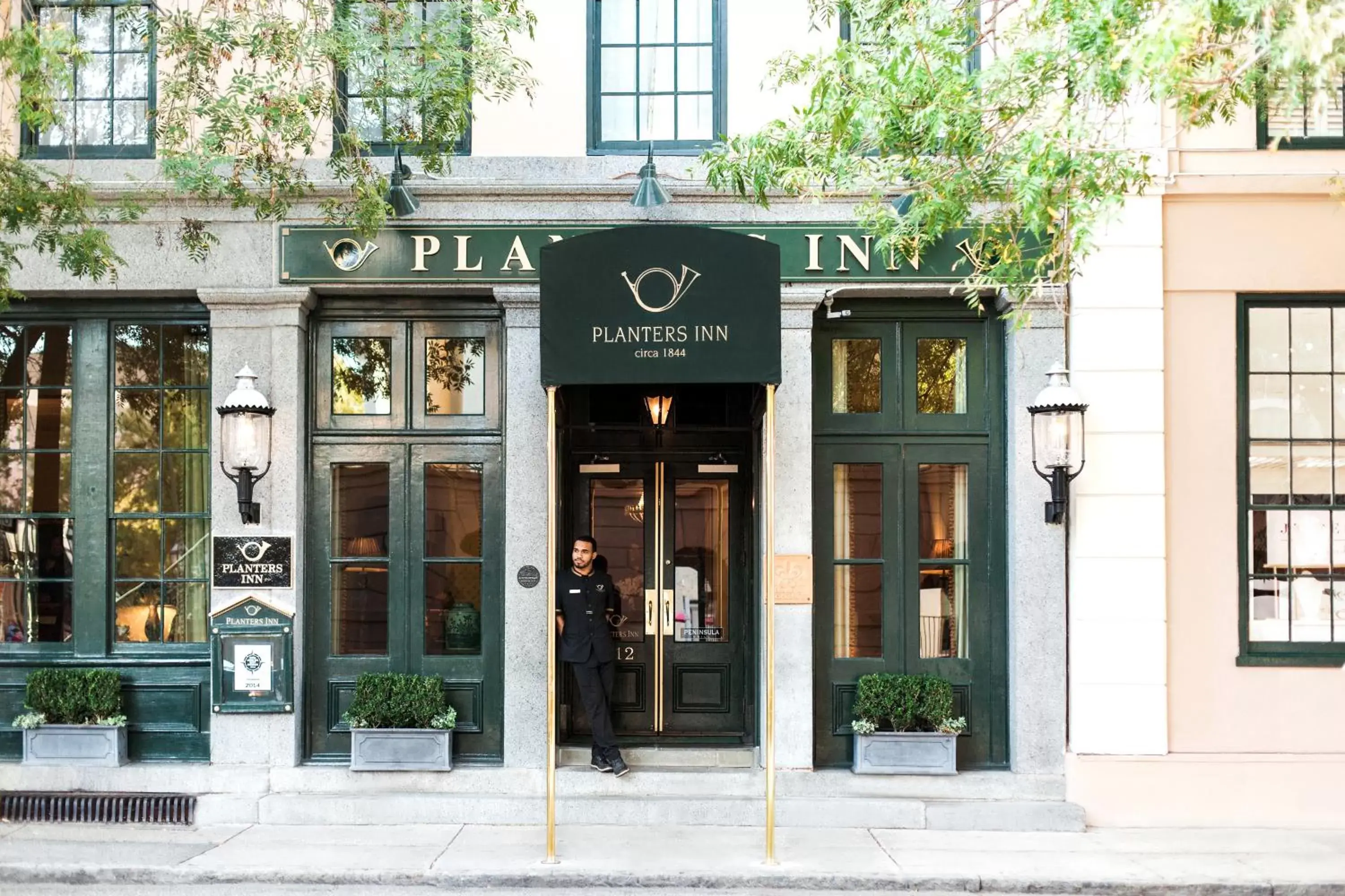 Property building in Planters Inn - Charleston Property building in Planters Inn - Charleston