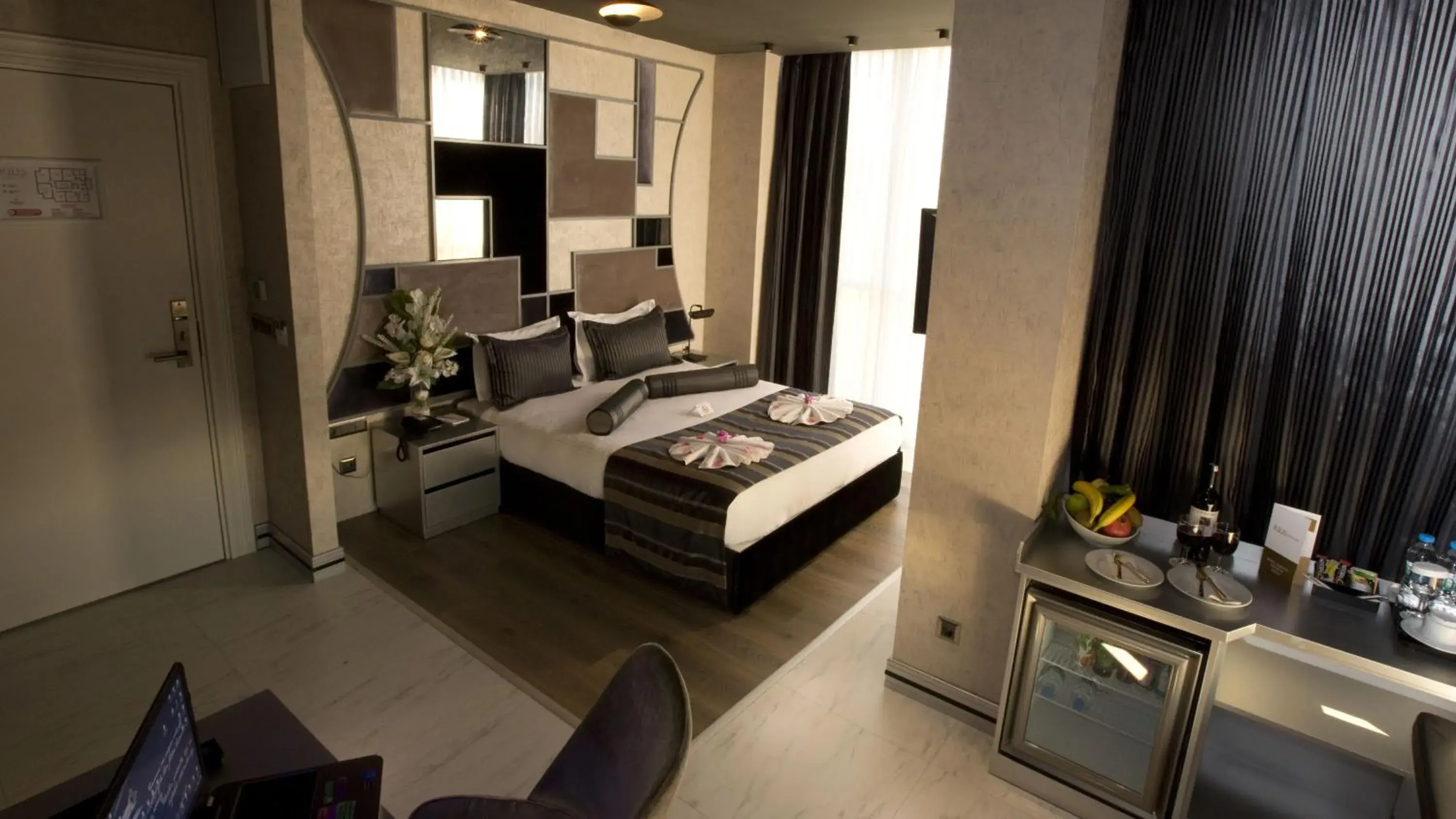 Bedroom, Seating Area in Rios Edition Hotel