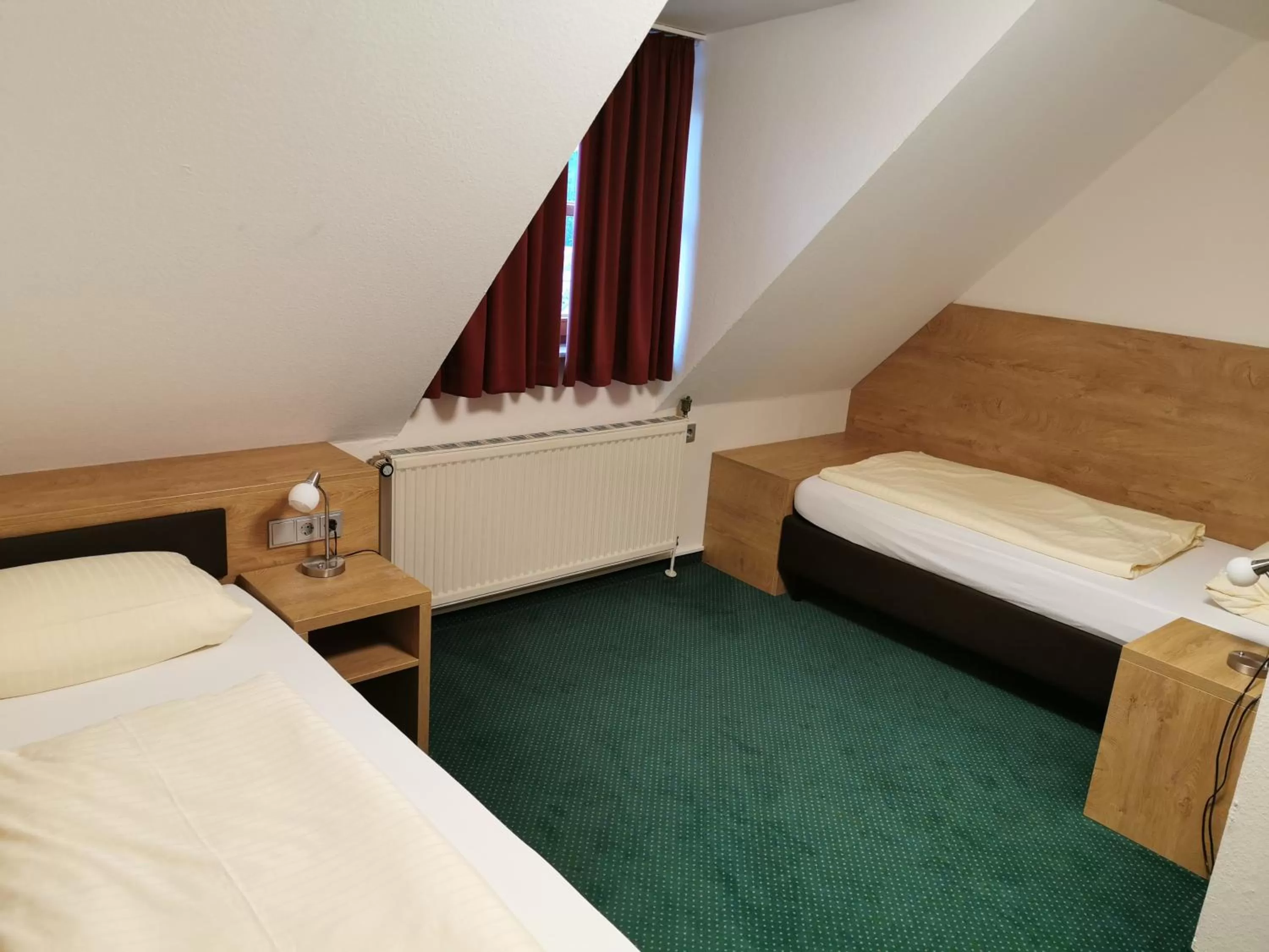 Bed in Hotel Gasthof Zum Löwen