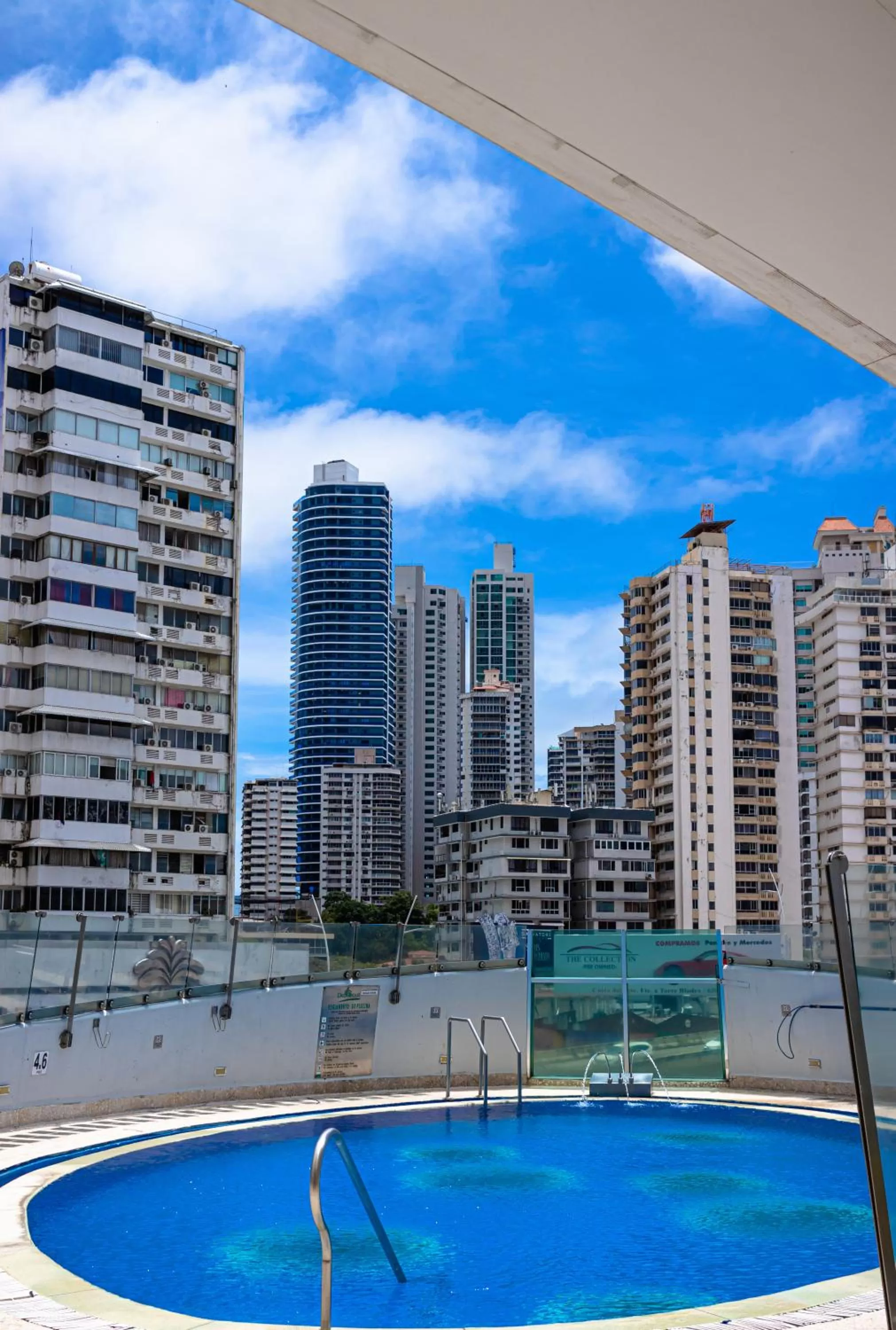 City view in Decapolis Hotel Panama City