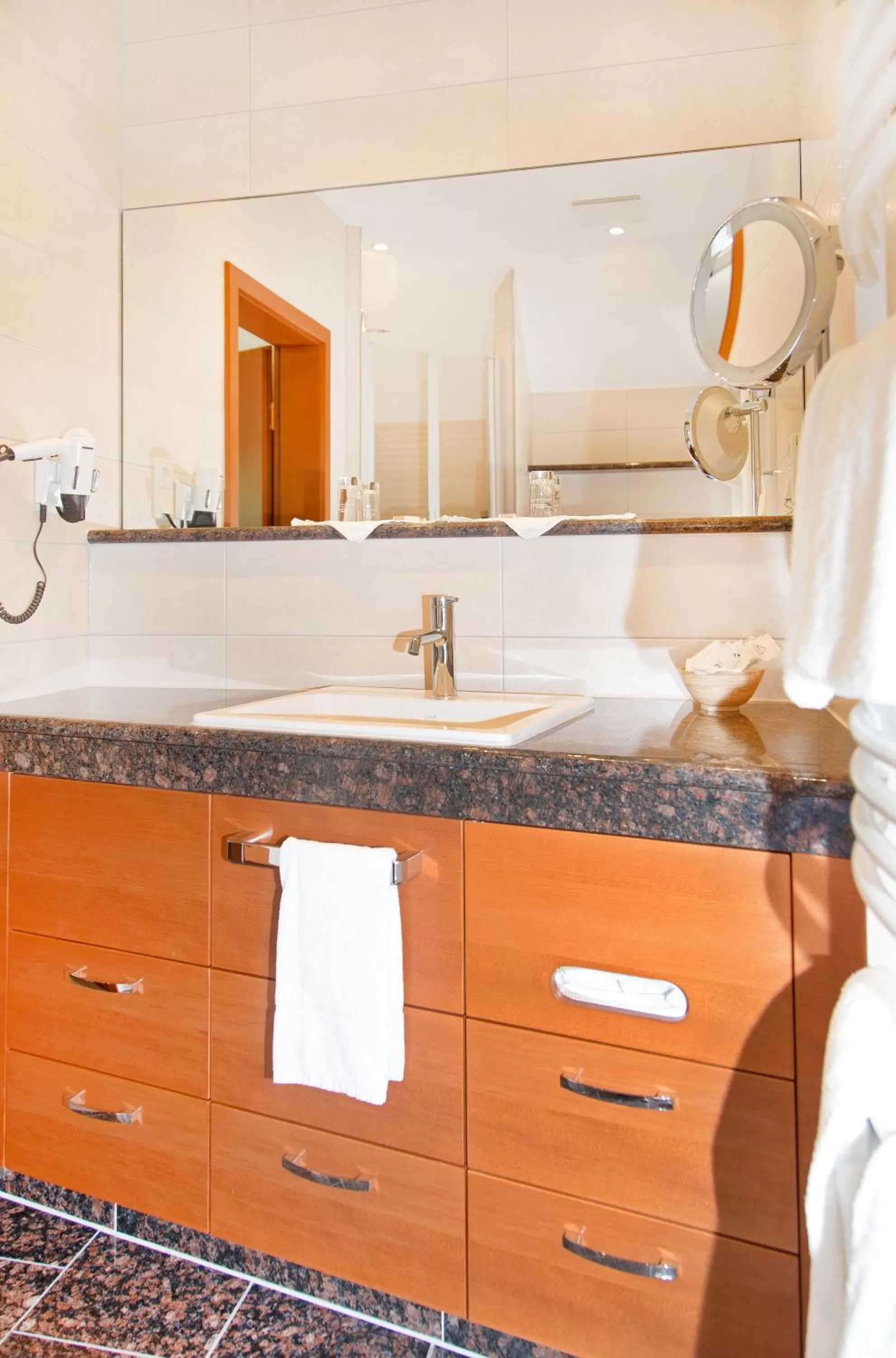 Bathroom in Ringhotel Teutoburger Wald