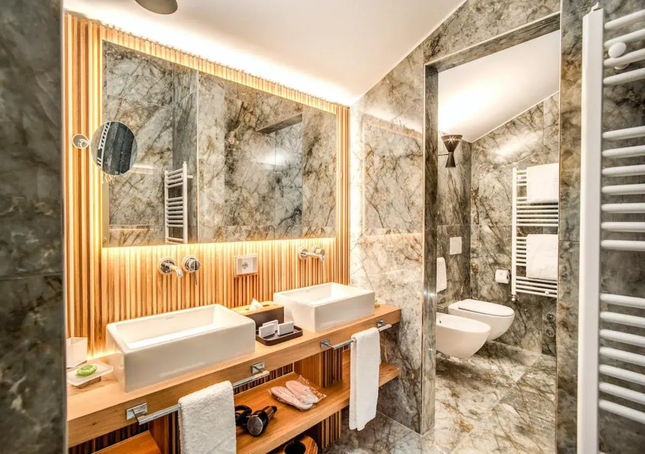 Bathroom in DBH - Boutique Hotel Lake Como