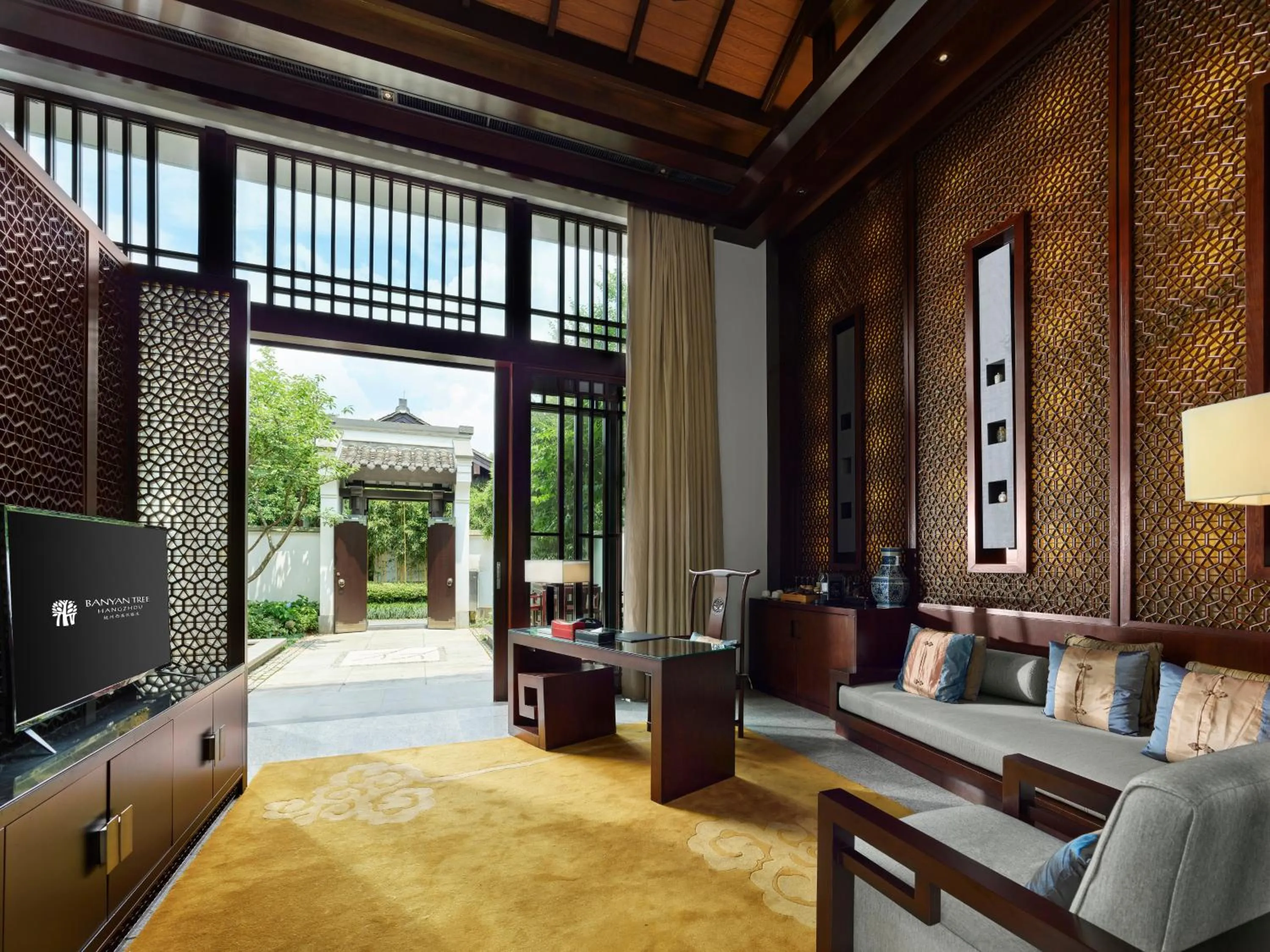 Living room in Banyan Tree Hangzhou