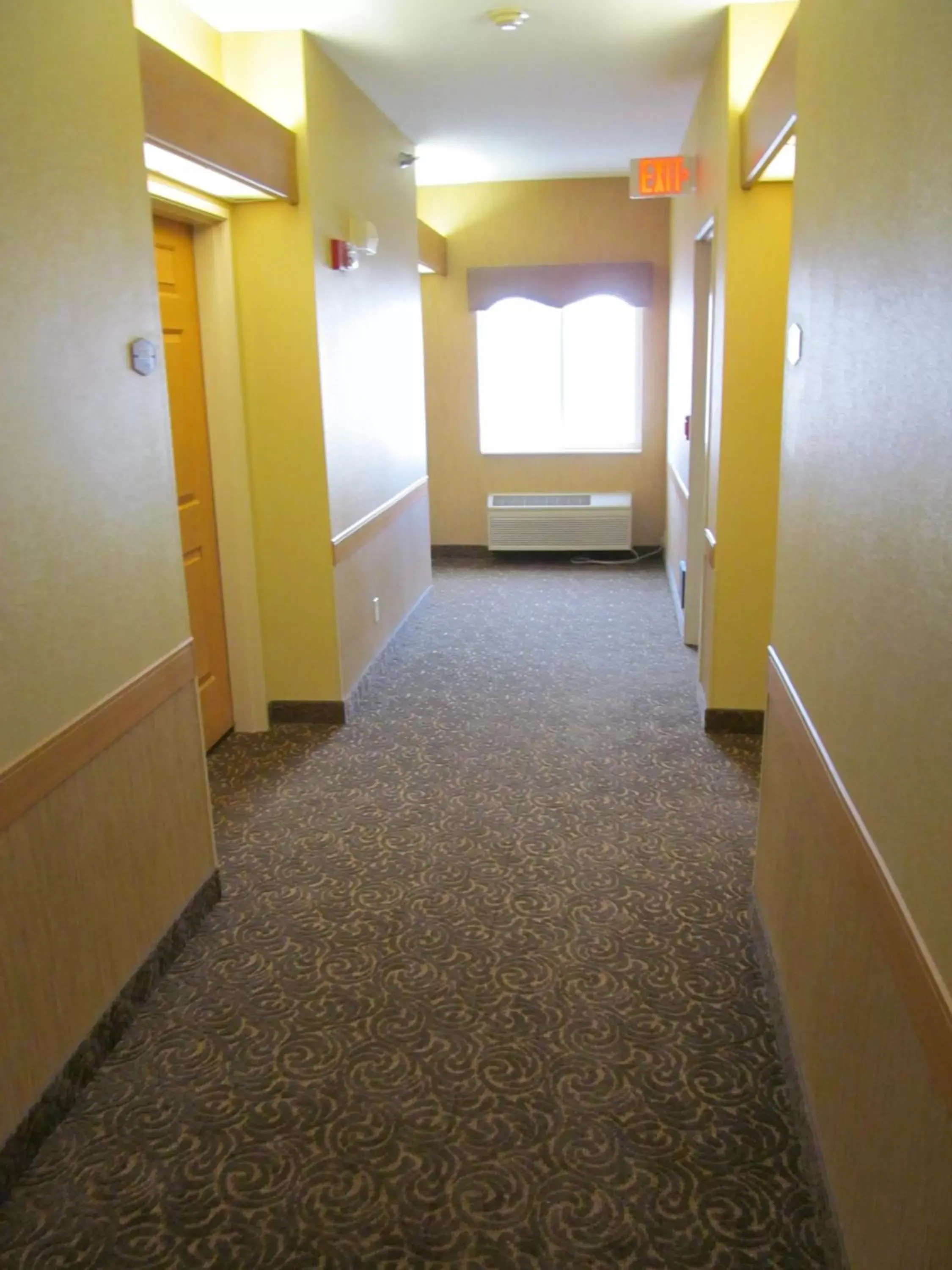 Property building in Expressway Suites of Bismarck