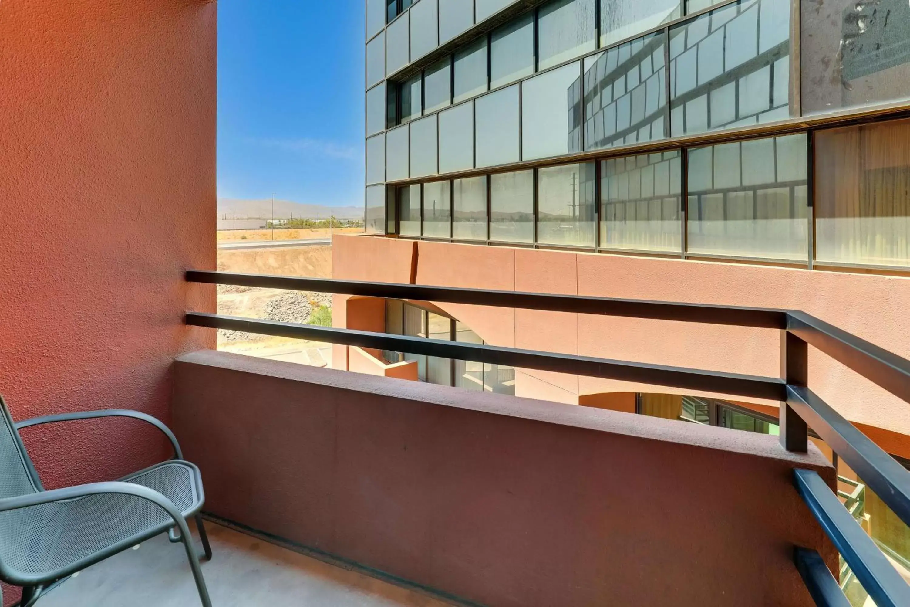 Bedroom, Balcony/Terrace in Drury Inn & Suites Phoenix Airport