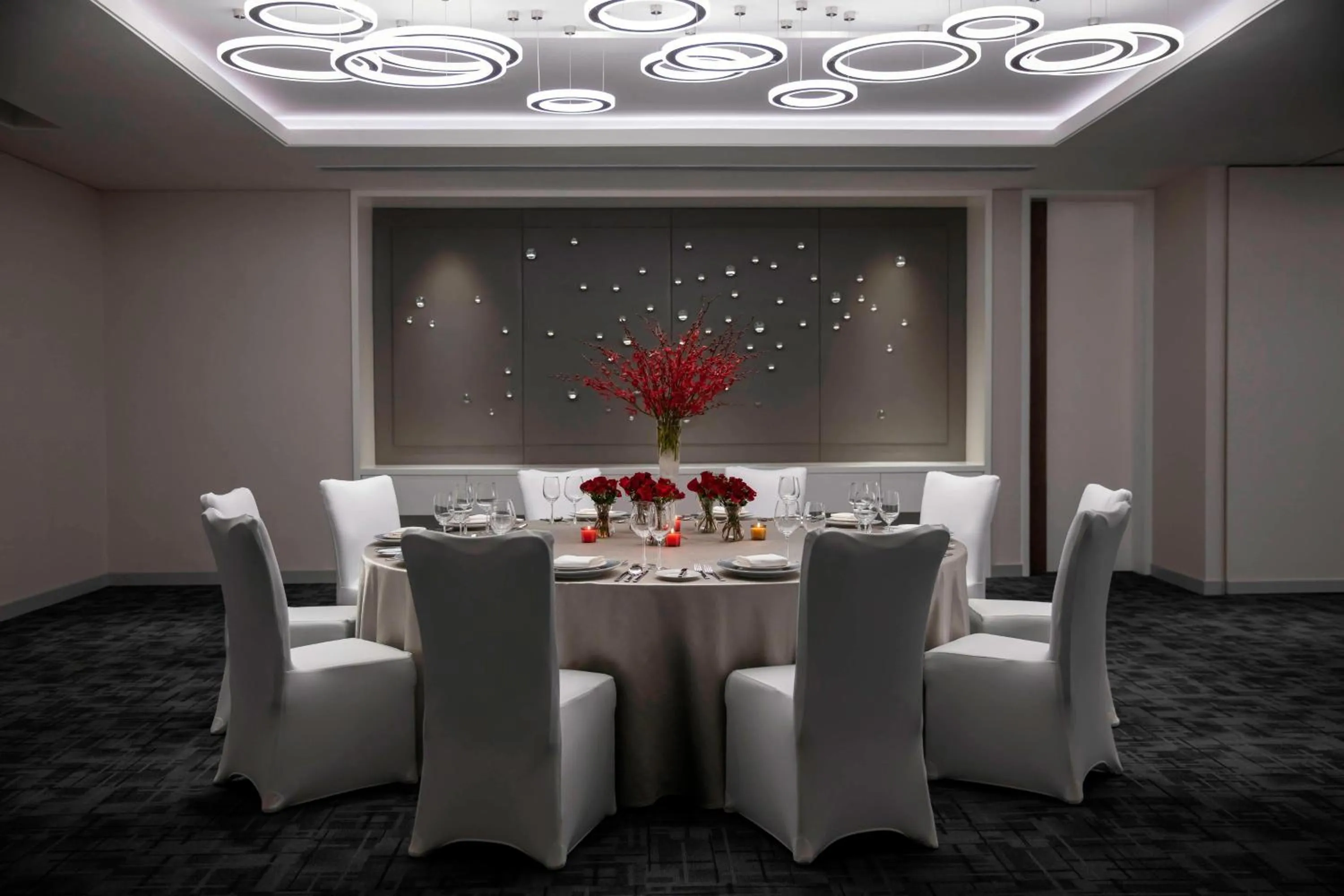 Meeting/conference room in Courtyard by Marriott Shanghai Minhang