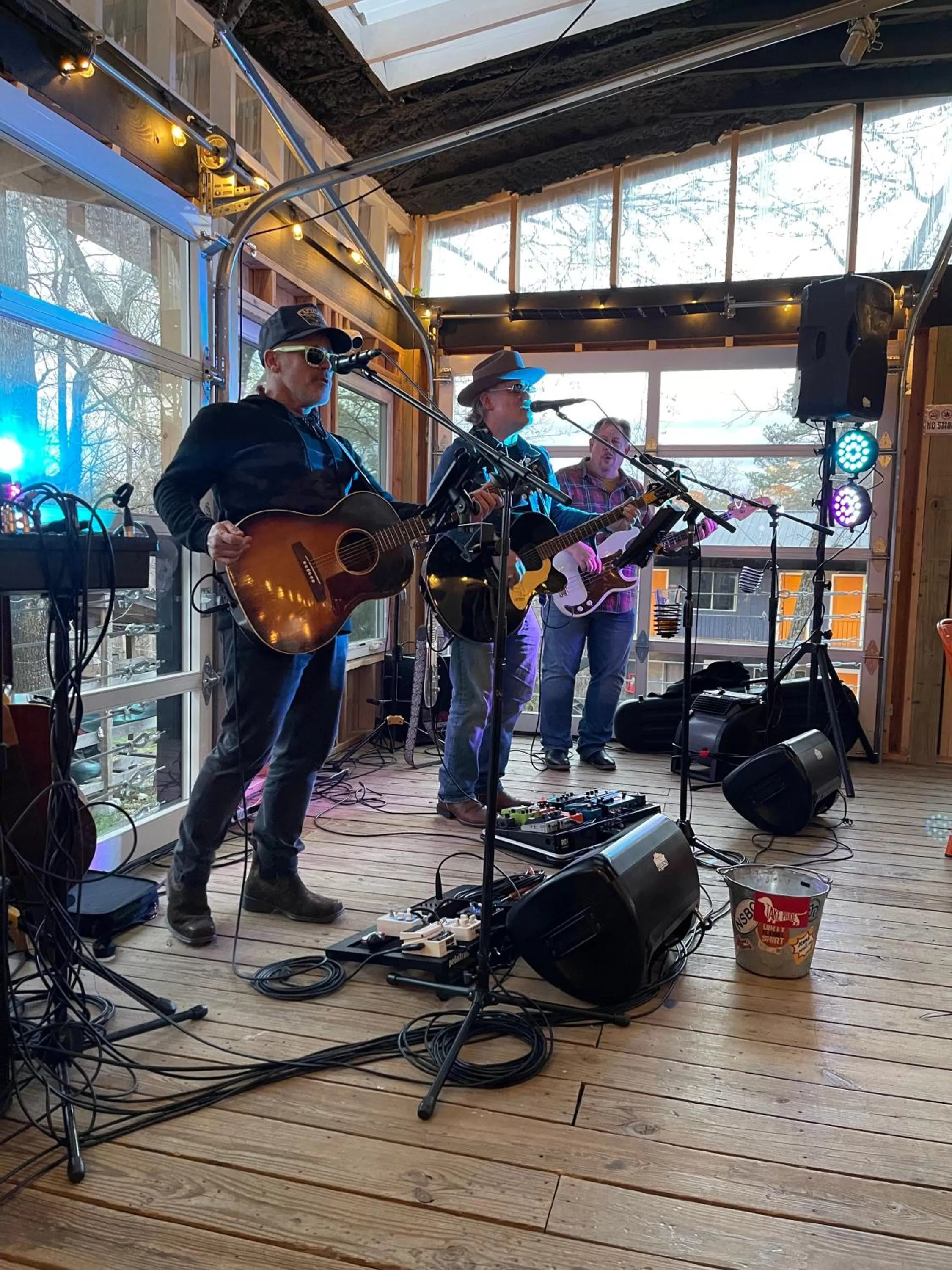 Evening entertainment, Other Activities in The Wanderoo Lodge