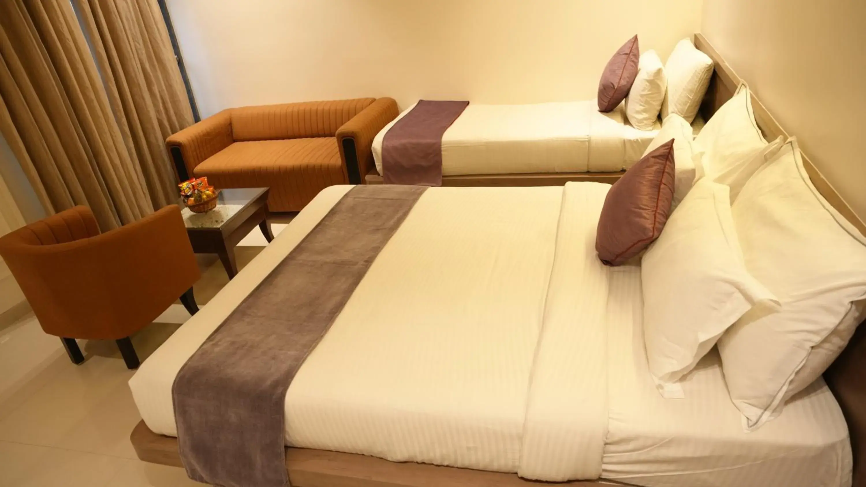 Bed in Jivanta Hotel [Shirdi]