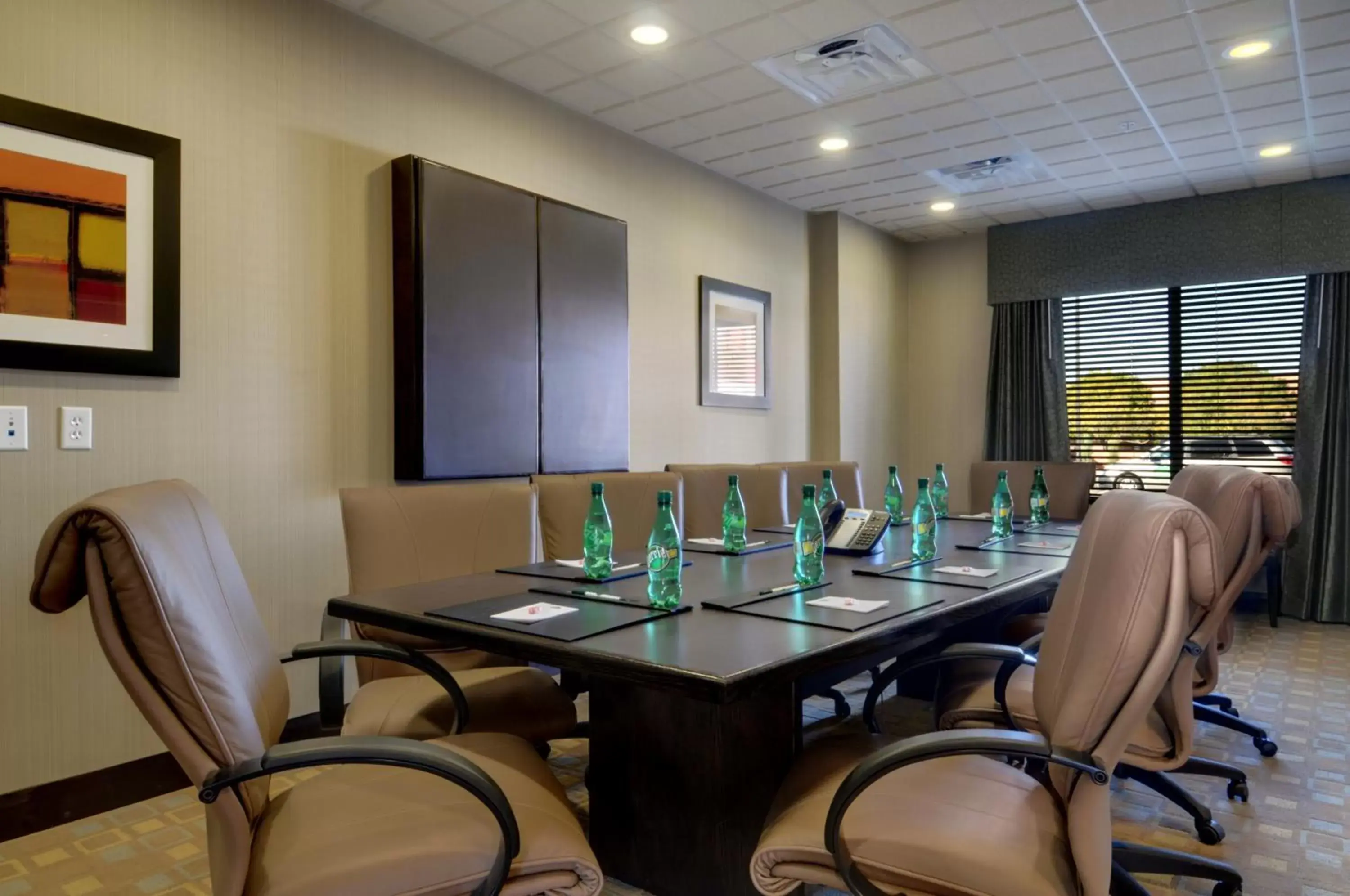 Business facilities in Wingate by Wyndham - St. George