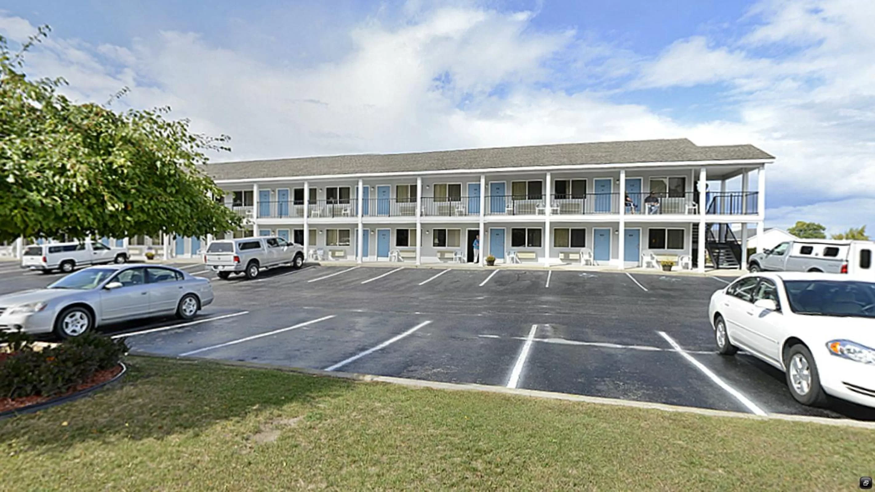 Property building in Americas Best Value Inn Saint Ignace