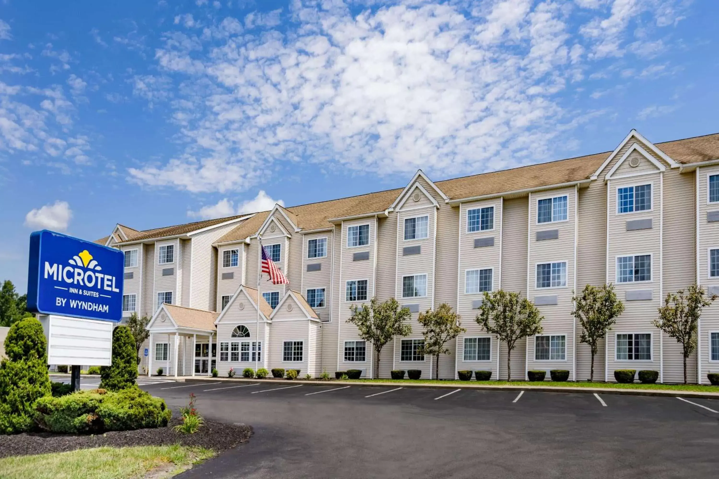 Property Building in Microtel Inn & Suites by Wyndham Johnstown