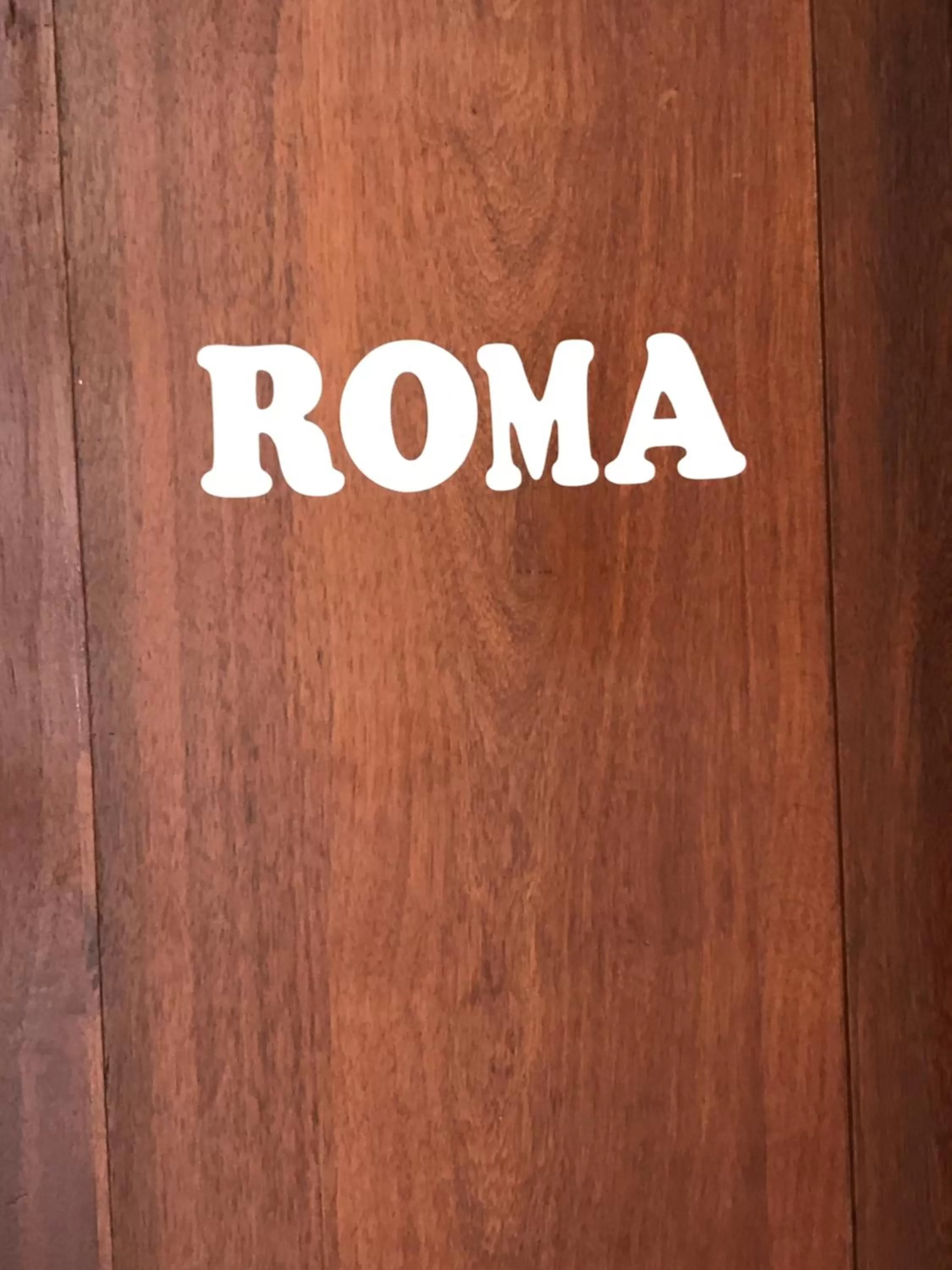 Decorative detail in Blue Eagle Guesthouse - Casa de hospedes