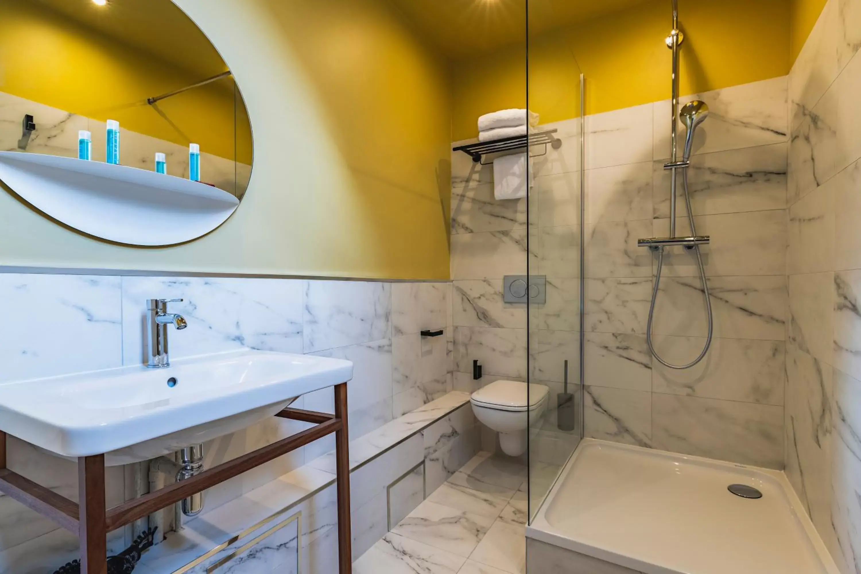 Shower, Bathroom in Best Western Hotel Centre Reims