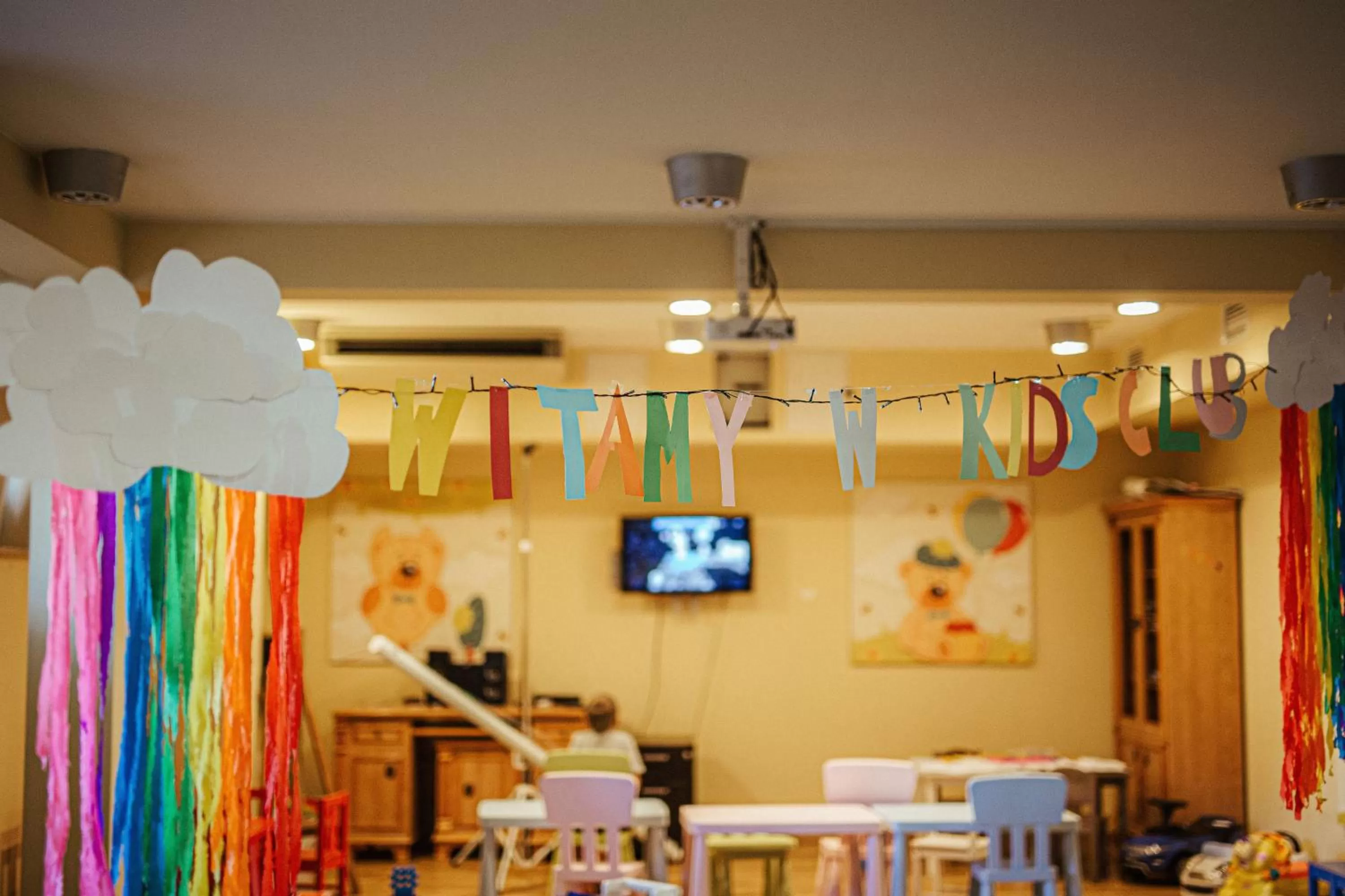 Evening entertainment in Hotel Diva SPA