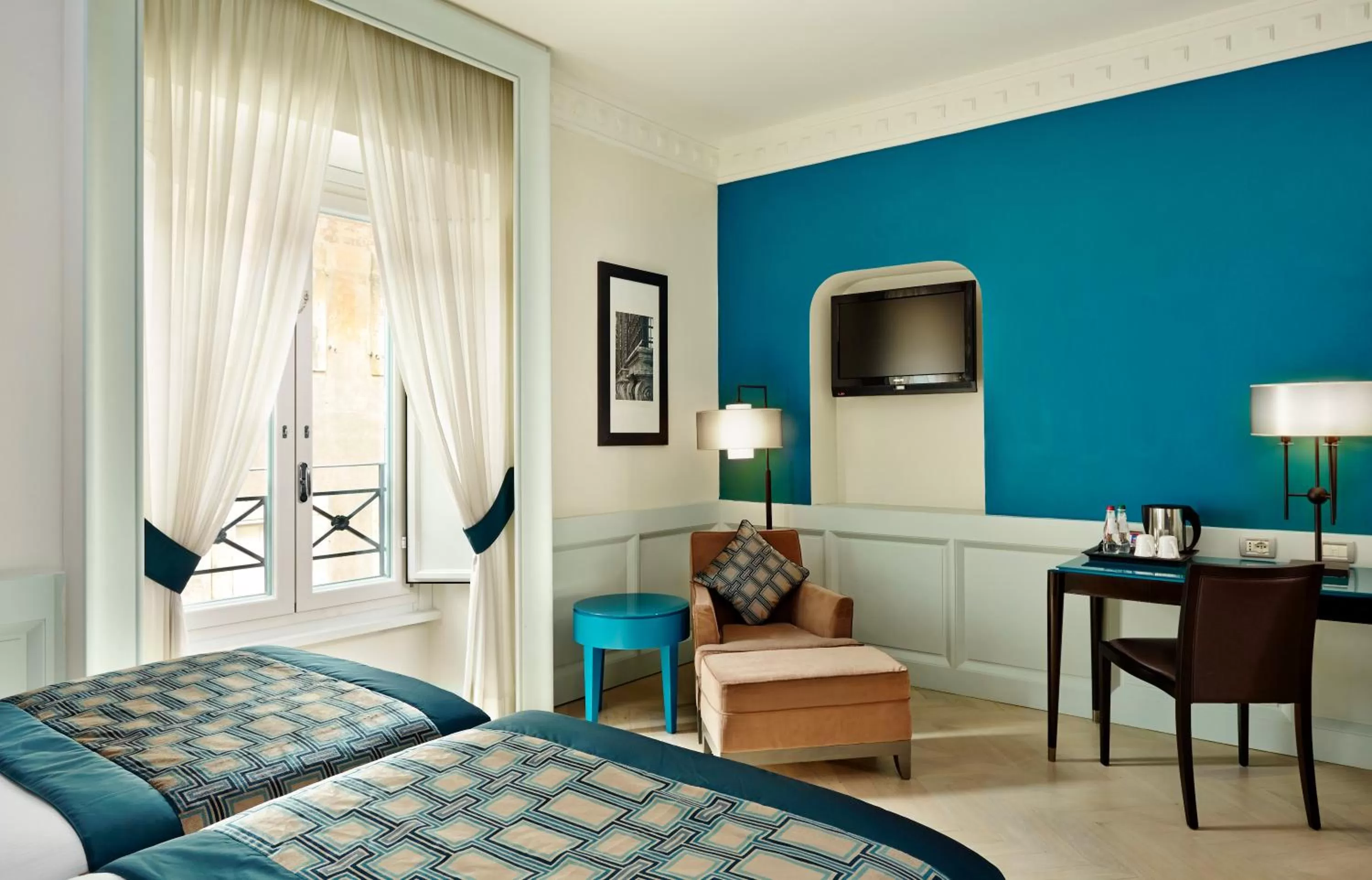 Photo of the whole room, Bed in Hotel Indigo Rome - St. George by IHG