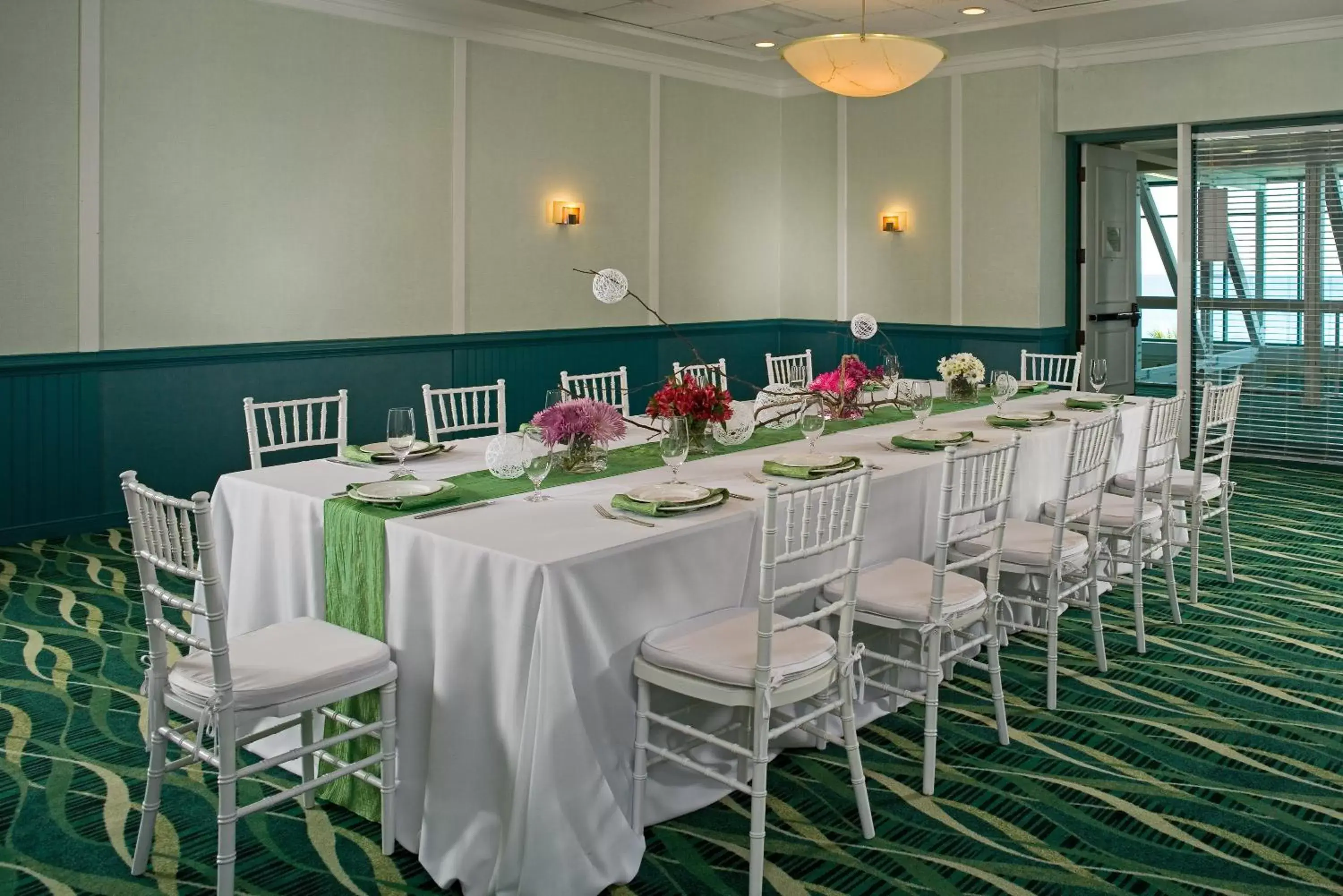 Banquet/Function facilities in Holiday Inn Va Beach-Oceanside 21st St, an IHG Hotel