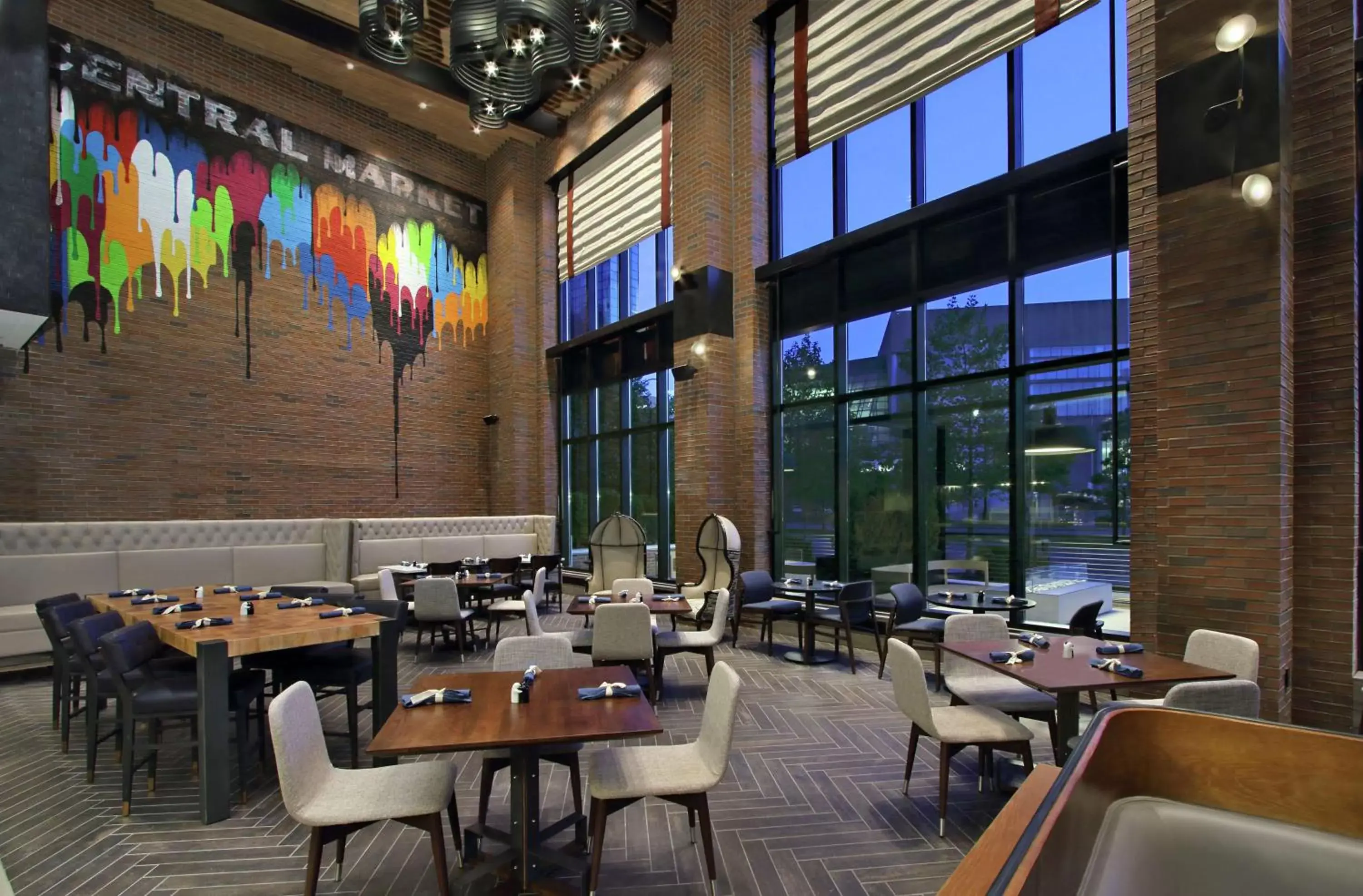 Restaurant/Places to Eat in Canopy By Hilton Columbus Downtown Short North