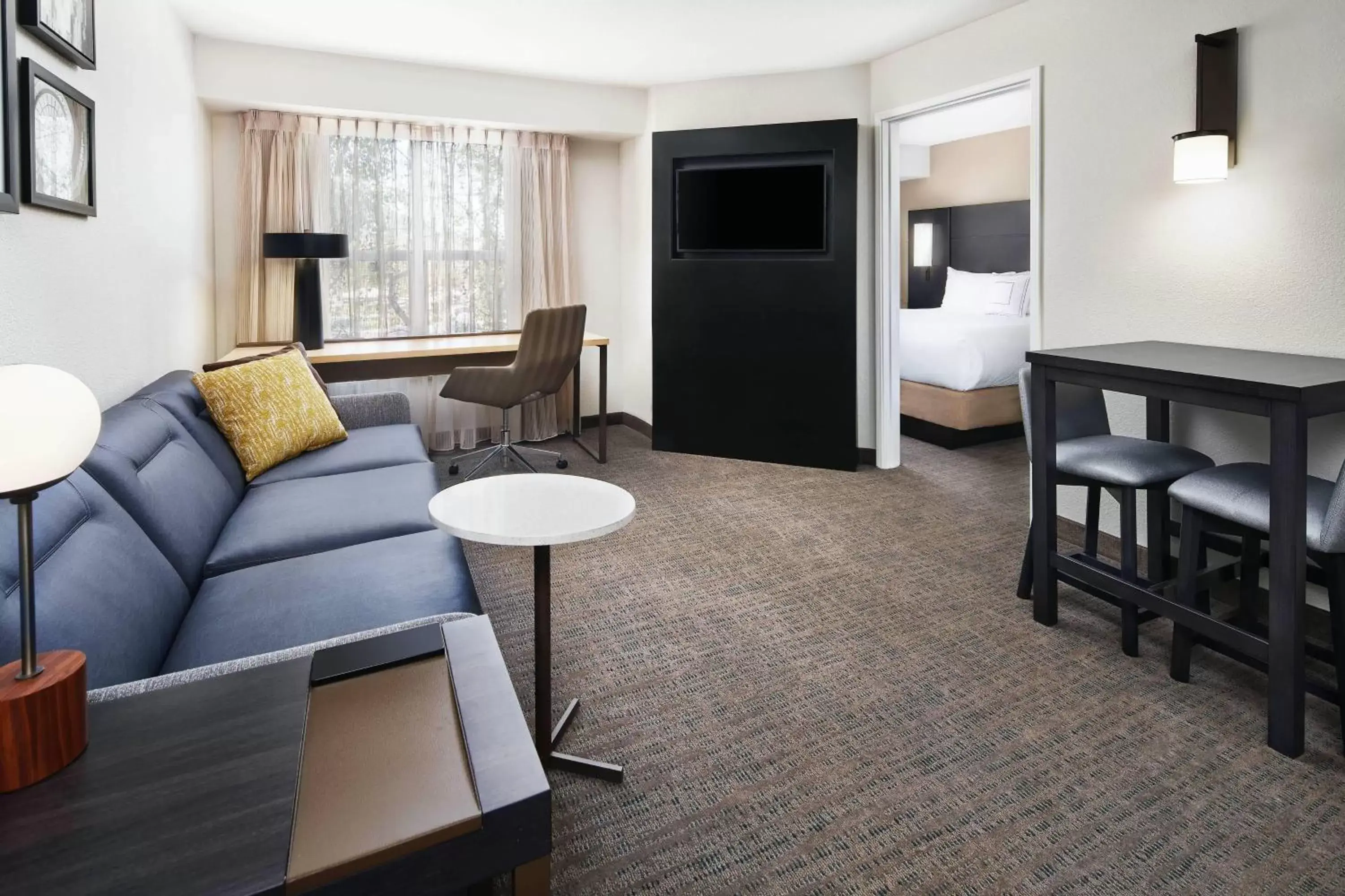 Bedroom, Seating Area in Residence Inn San Diego Rancho Bernardo Scripps Poway