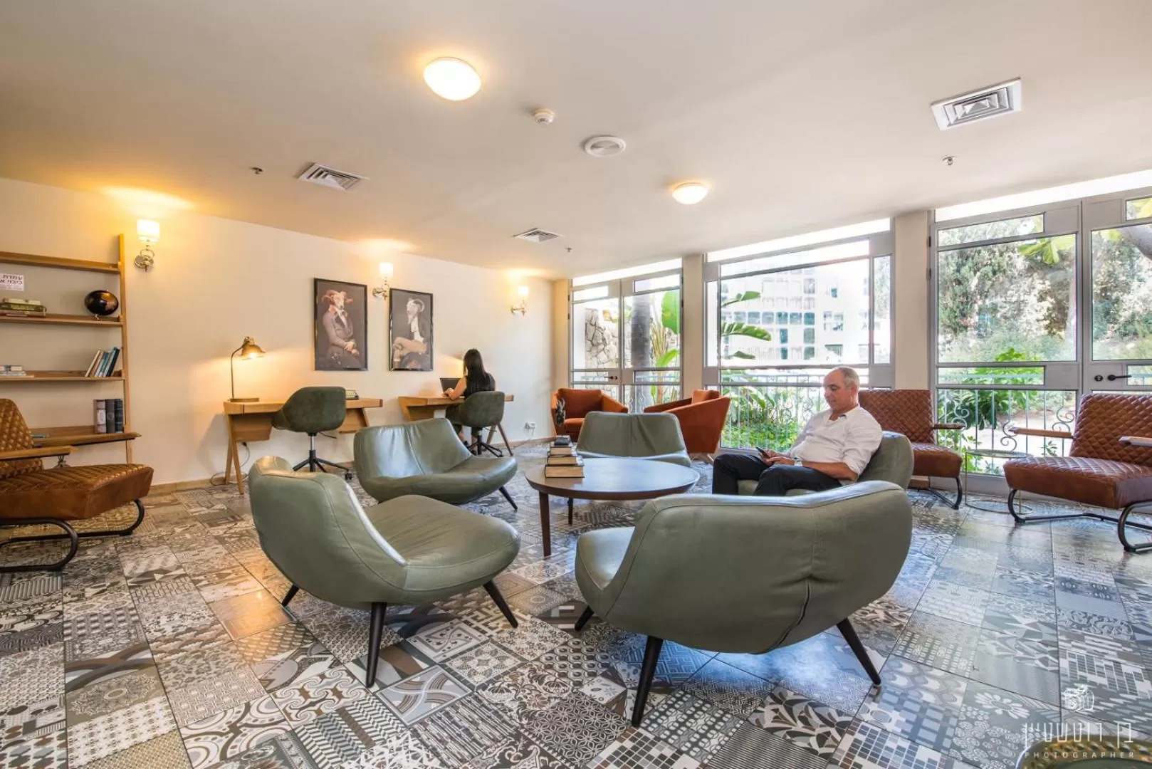 Lounge or bar in Eden Inn