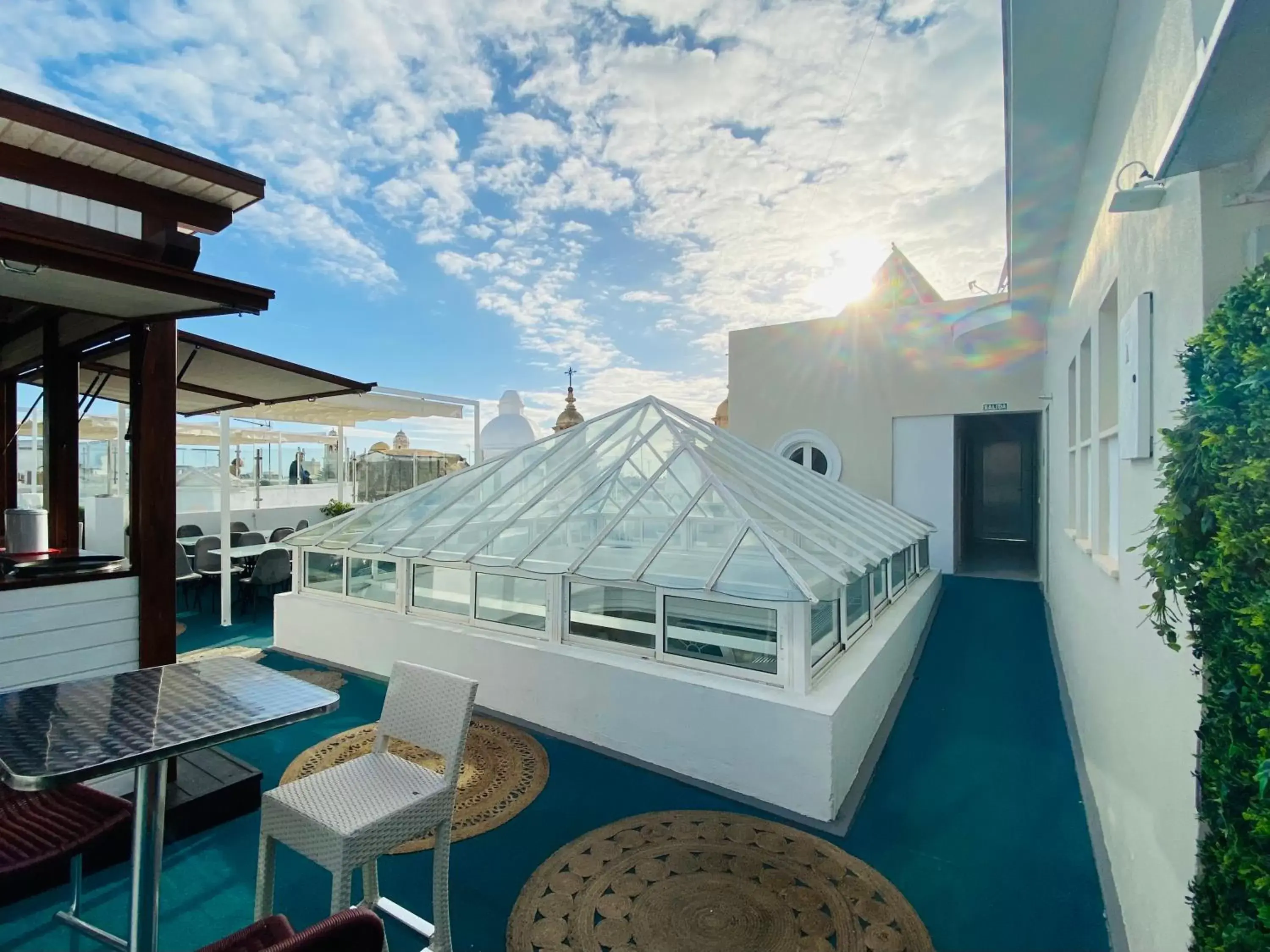 Solarium in Hotel Las Cortes De Cádiz