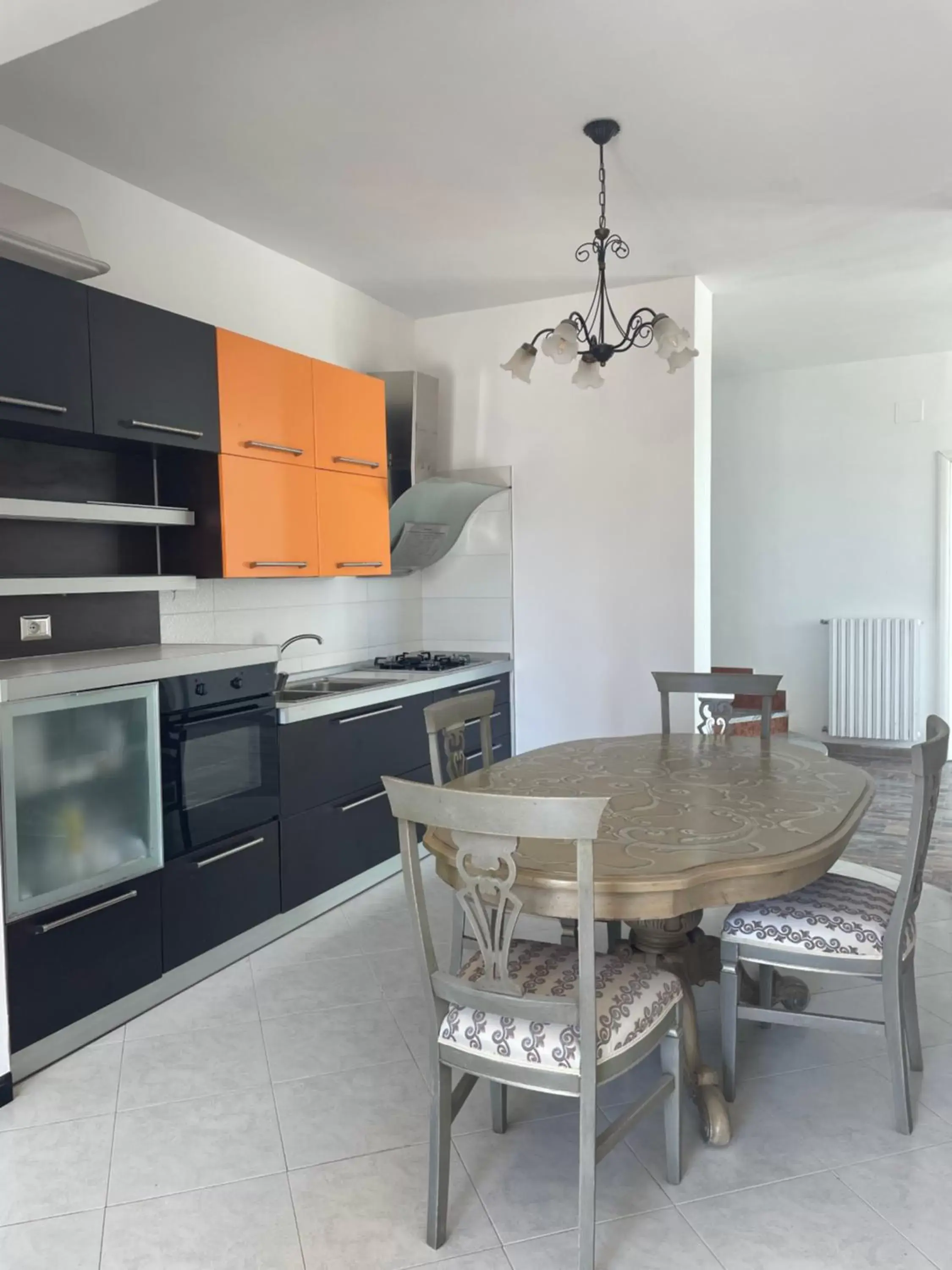 Living room, Kitchen/Kitchenette in Villa Miramare