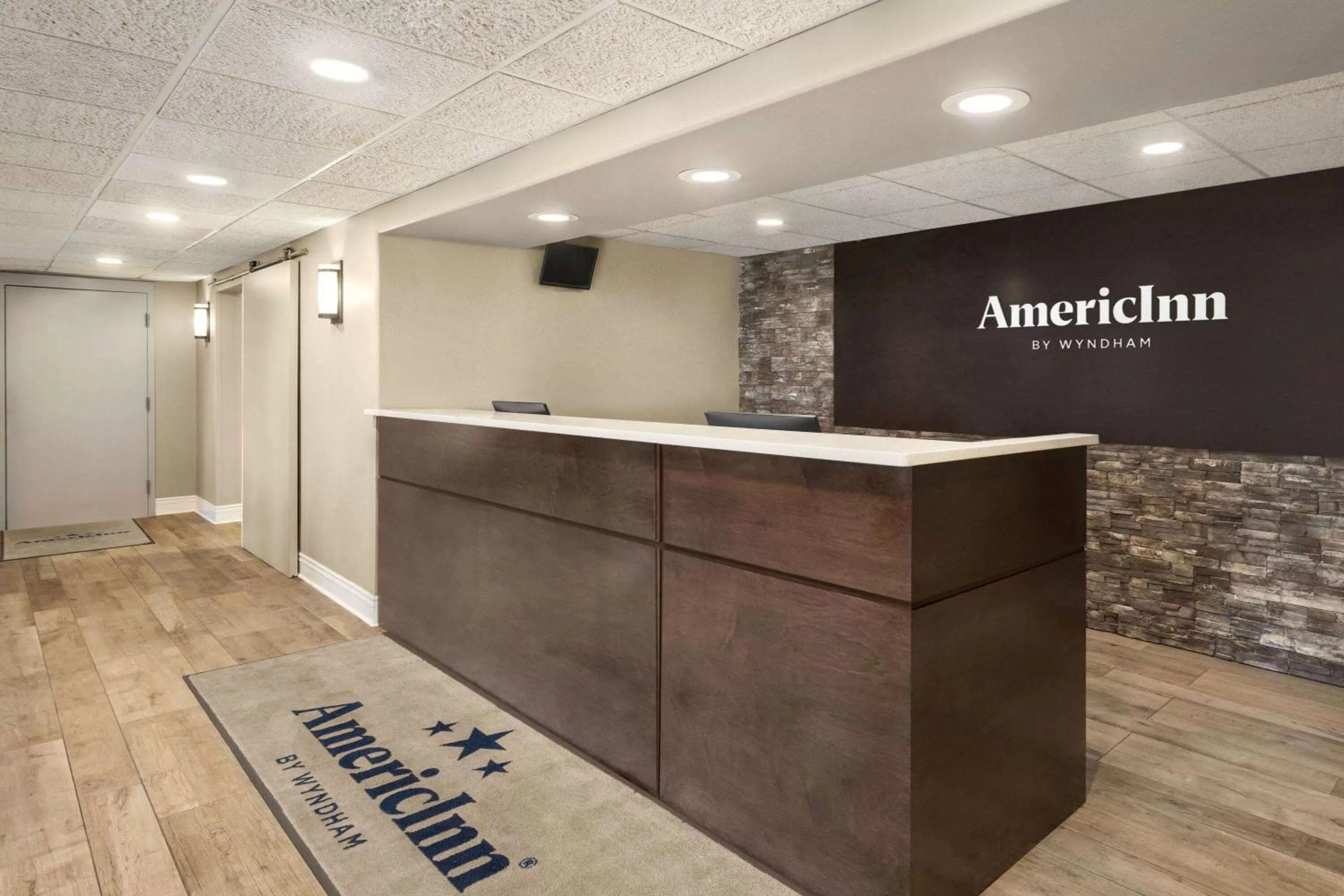 Lobby or reception in AmericInn by Wyndham Rapid City