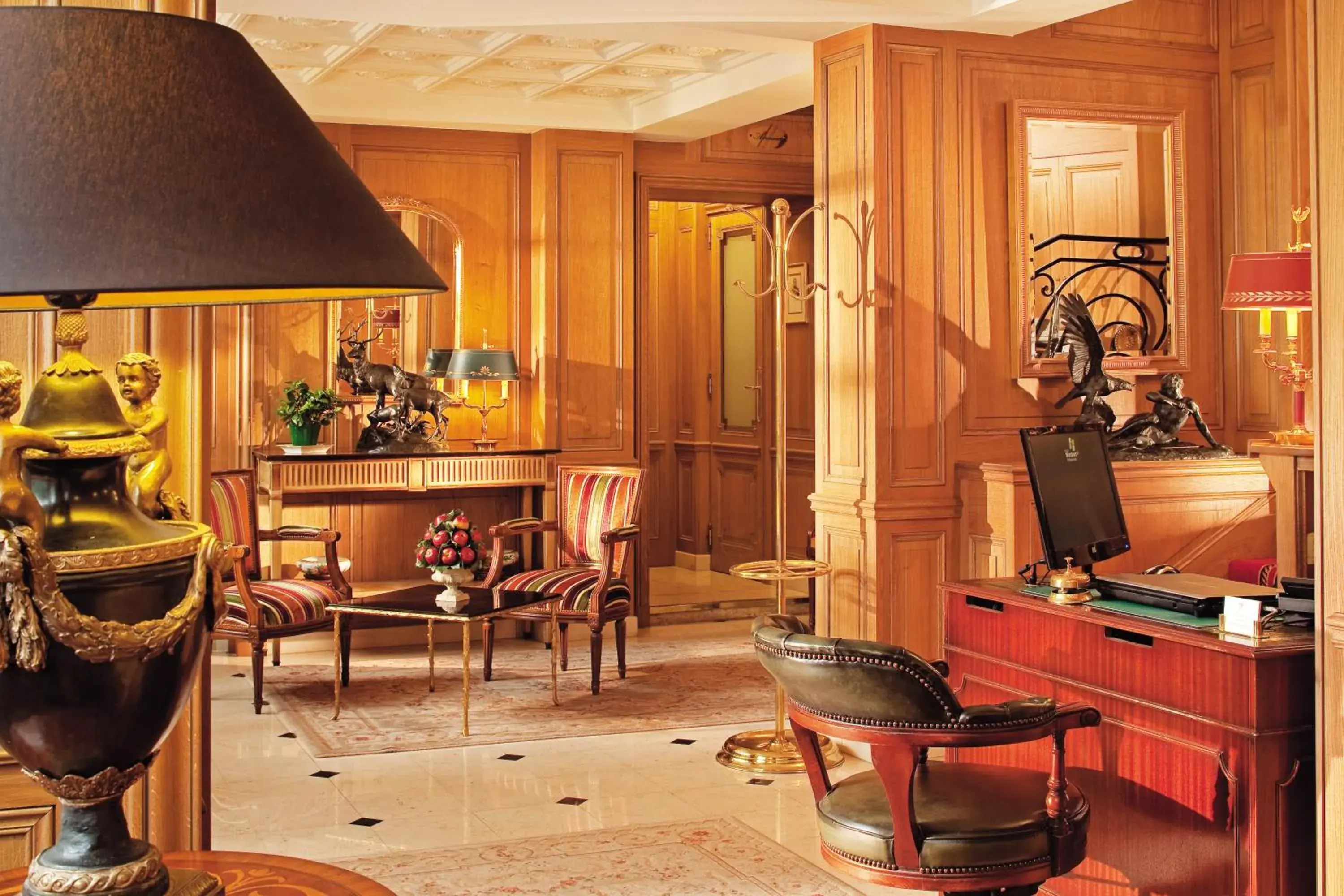 Lobby or reception in Hotel De Varenne