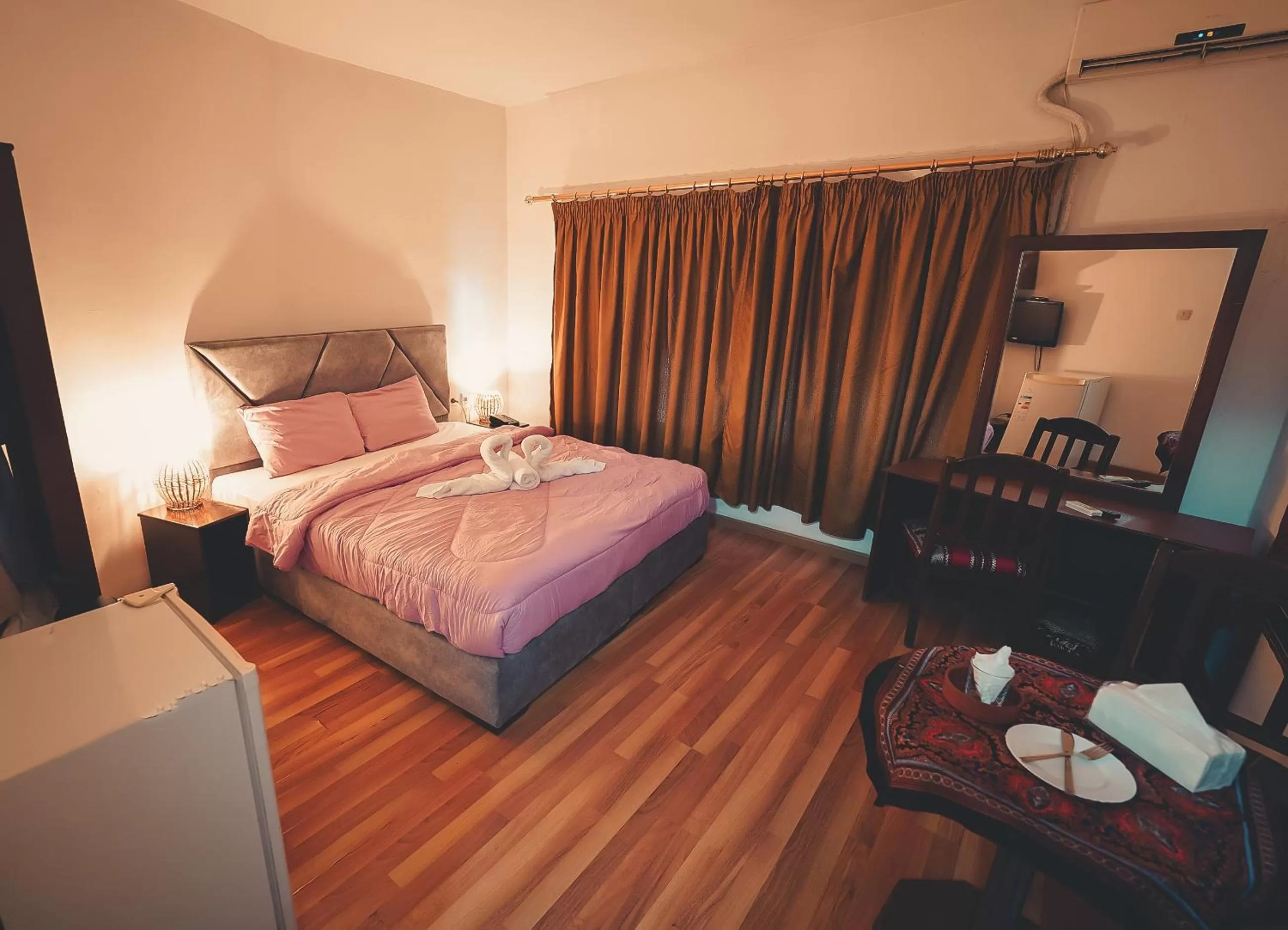 Bed in Amman Pasha Hotel