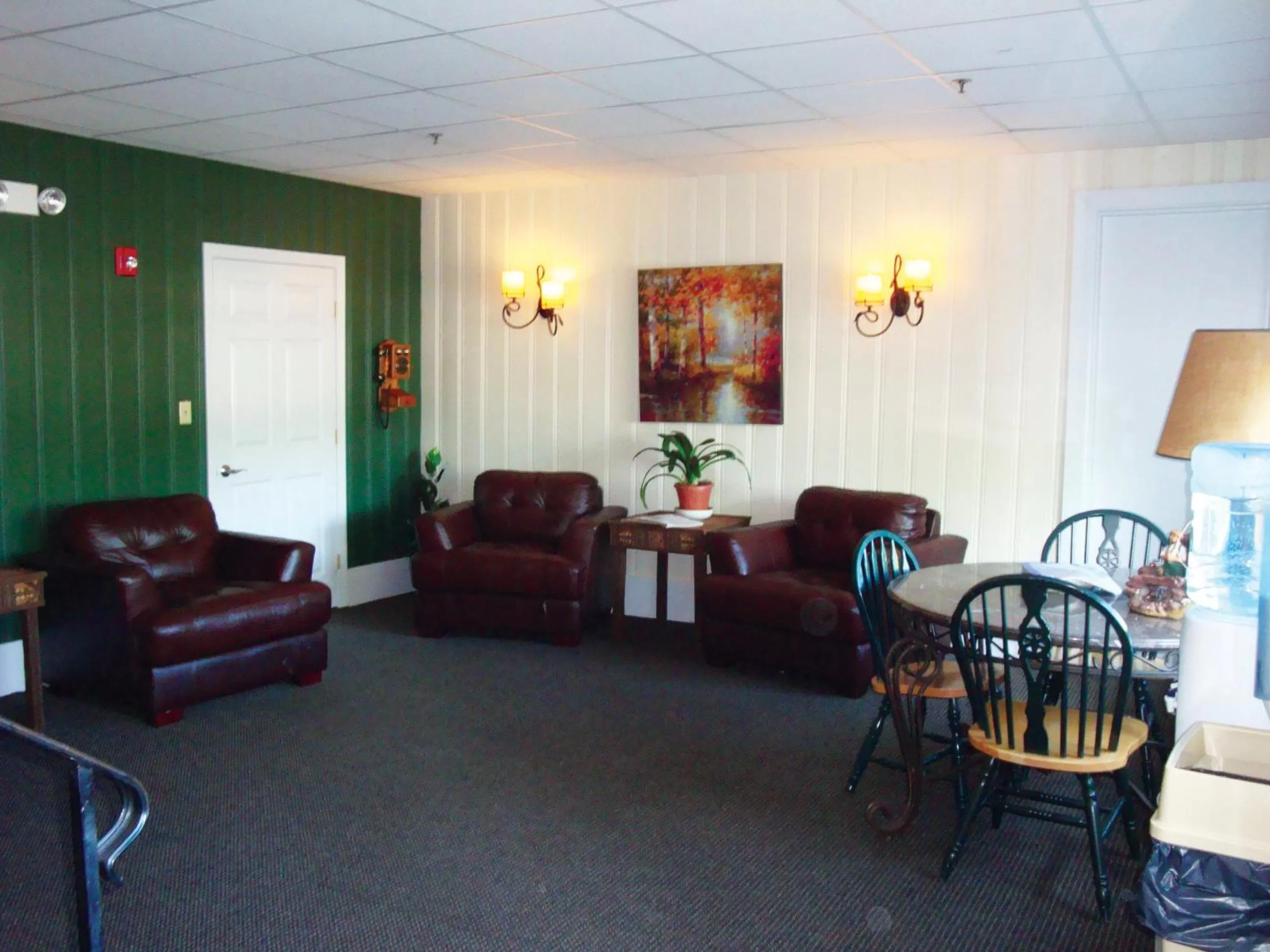 Lobby or reception, Seating Area in The Lodge at Poland Spring Resort