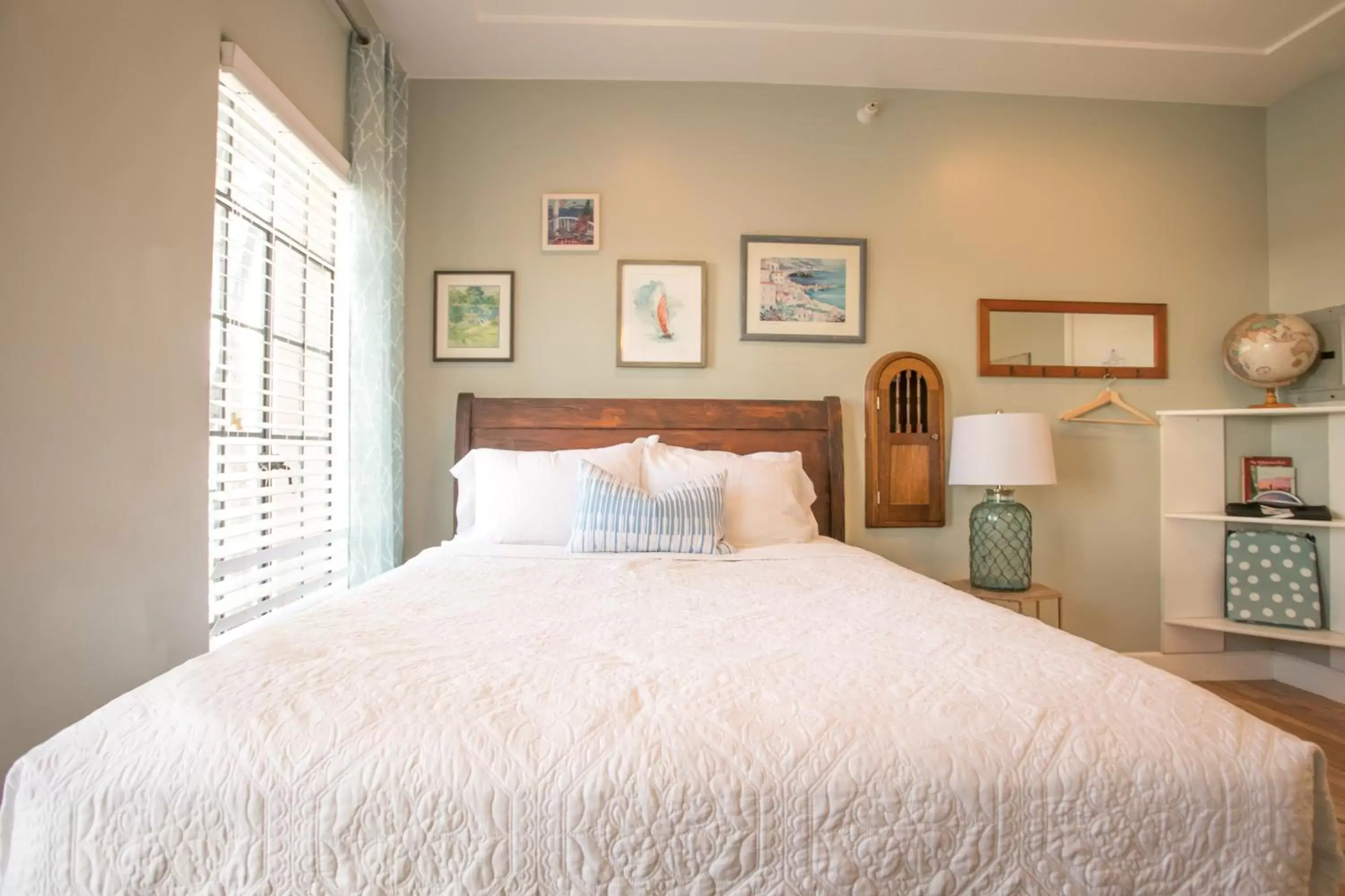 Bedroom, Bed in Broadlind Hotel Bedroom, Bed in Broadlind Hotel