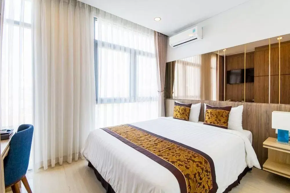 Bed in Aurora Western Village Bed in Aurora Western Village