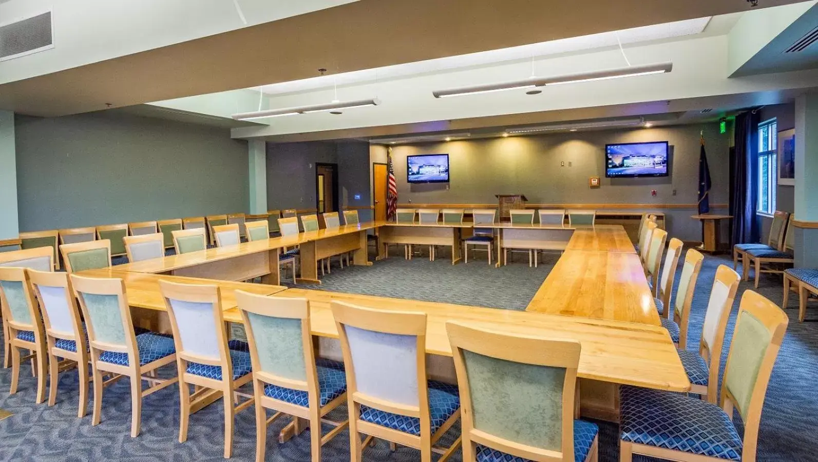 Meeting/conference room in Dimond Center Hotel