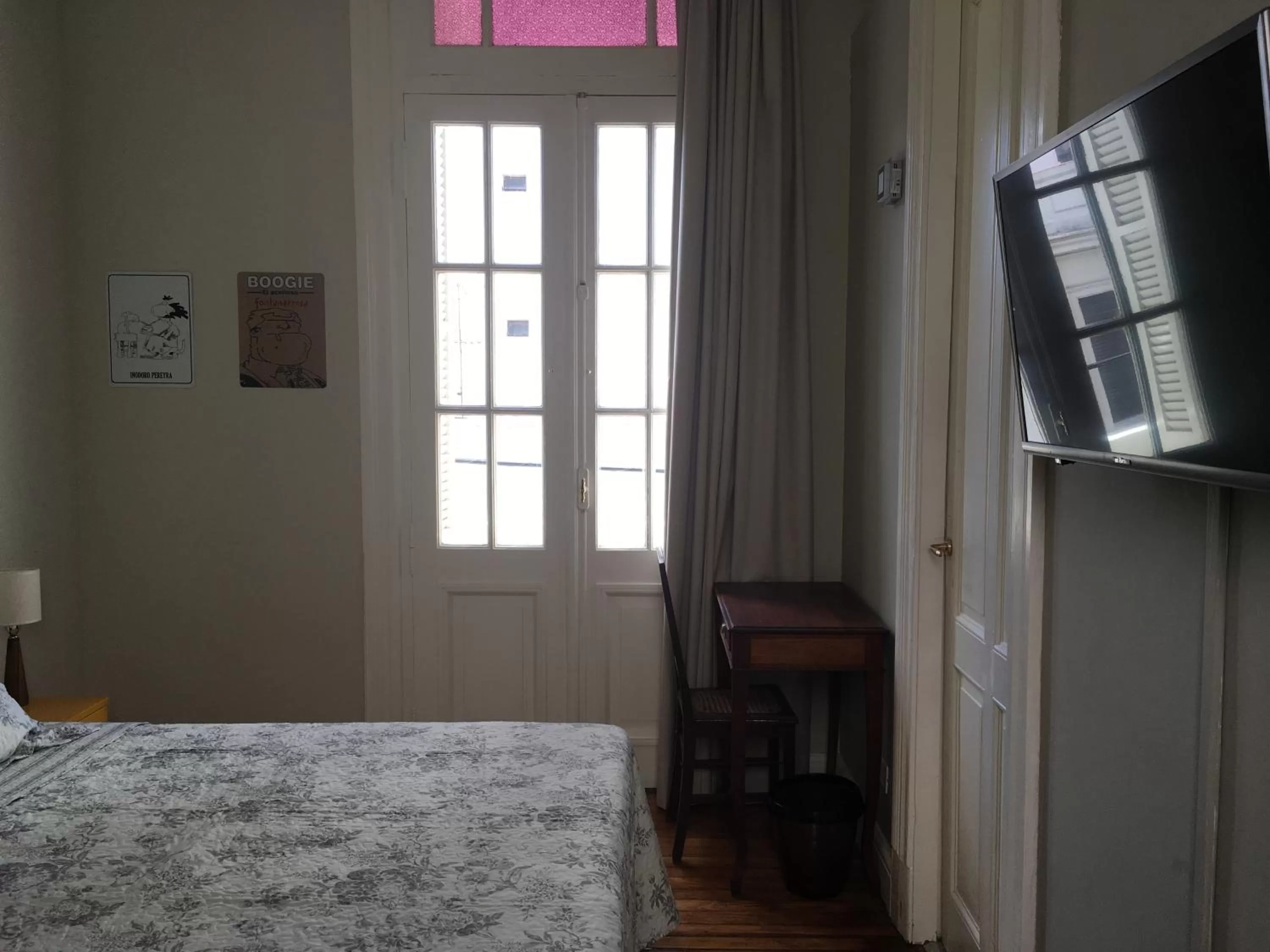 Double or Twin Room in Bar de Fondo Suites