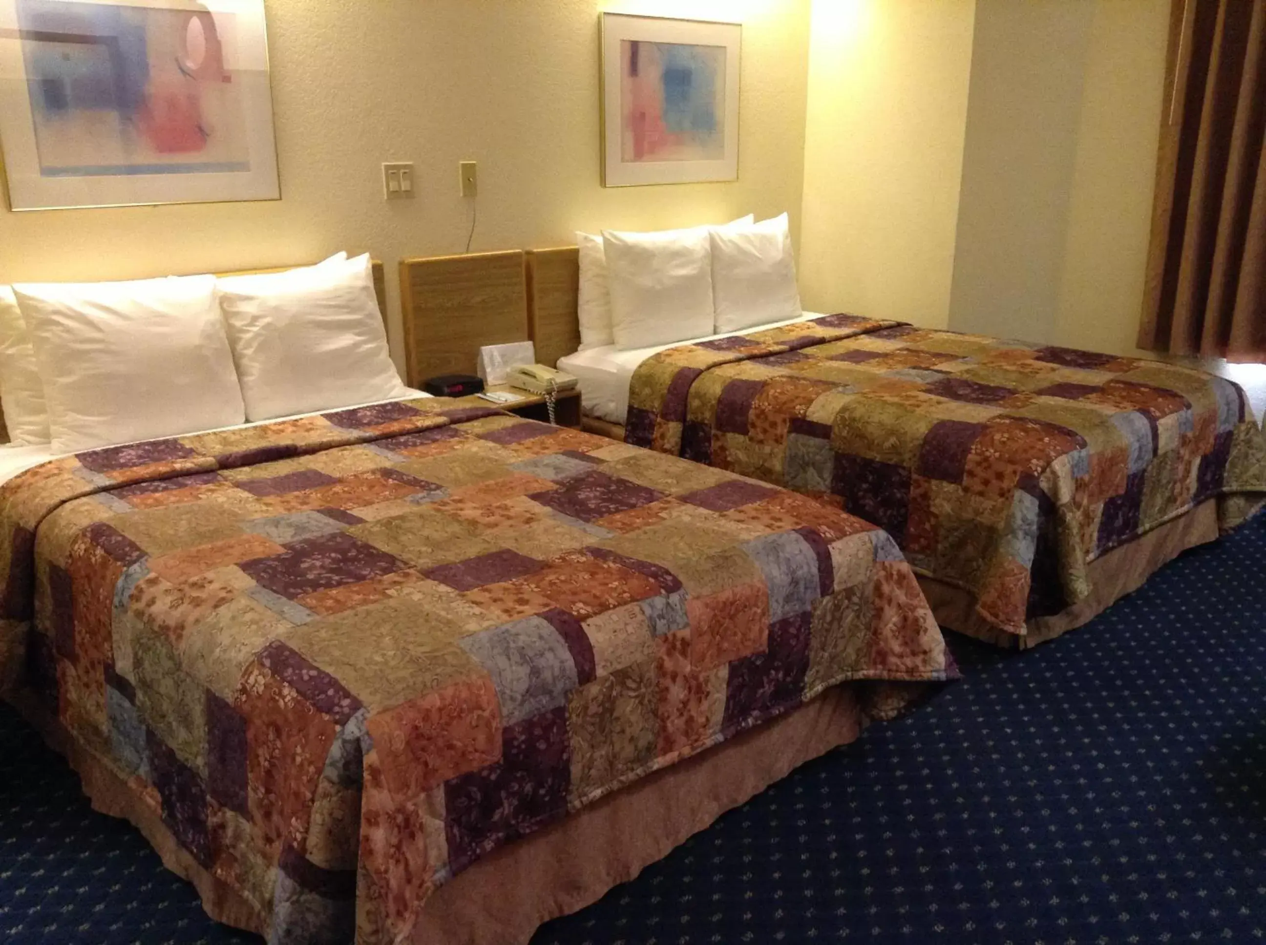 Deluxe Double Room with Two Double Beds - Non-Smoking in Econo Lodge Denver International Airport