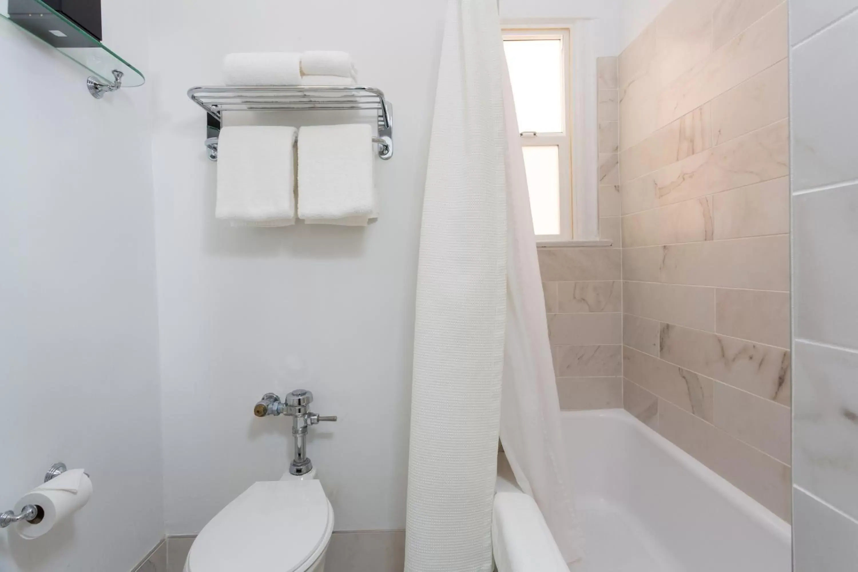 Bathroom in The Cartwright Hotel, Union Square BW Premier Collection