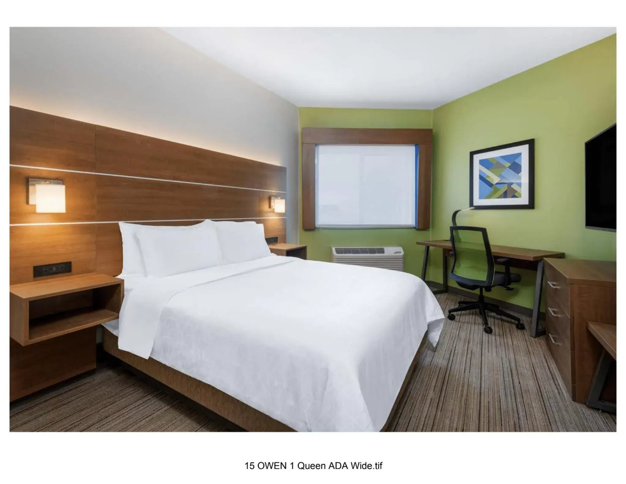 Bedroom, Bed in Holiday Inn Express & Suites Colorado Springs-Airport, an IHG Hotel