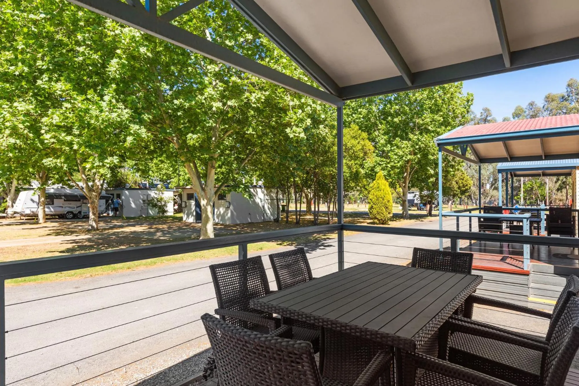 Balcony/Terrace in Discovery Parks - Maidens Inn Moama