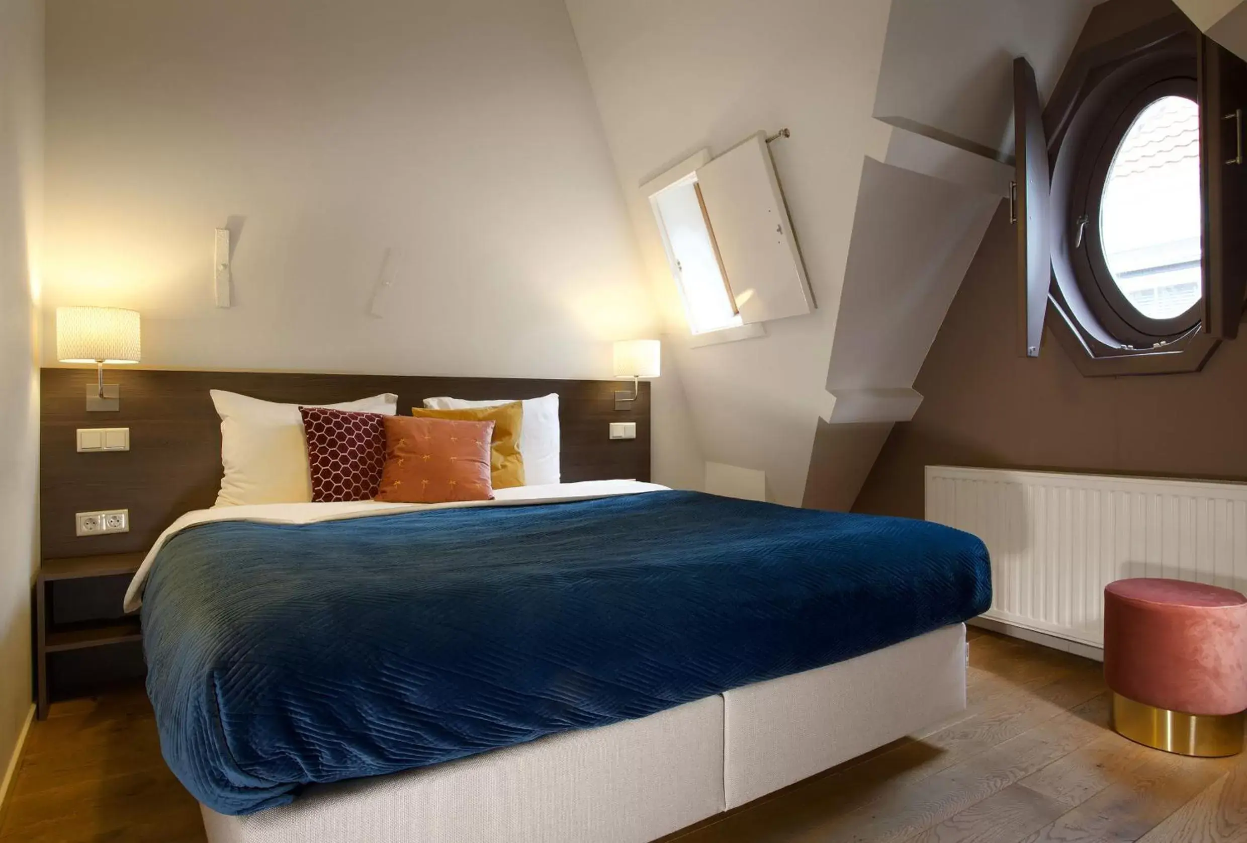 Bed in Haarlem Hotel Suites