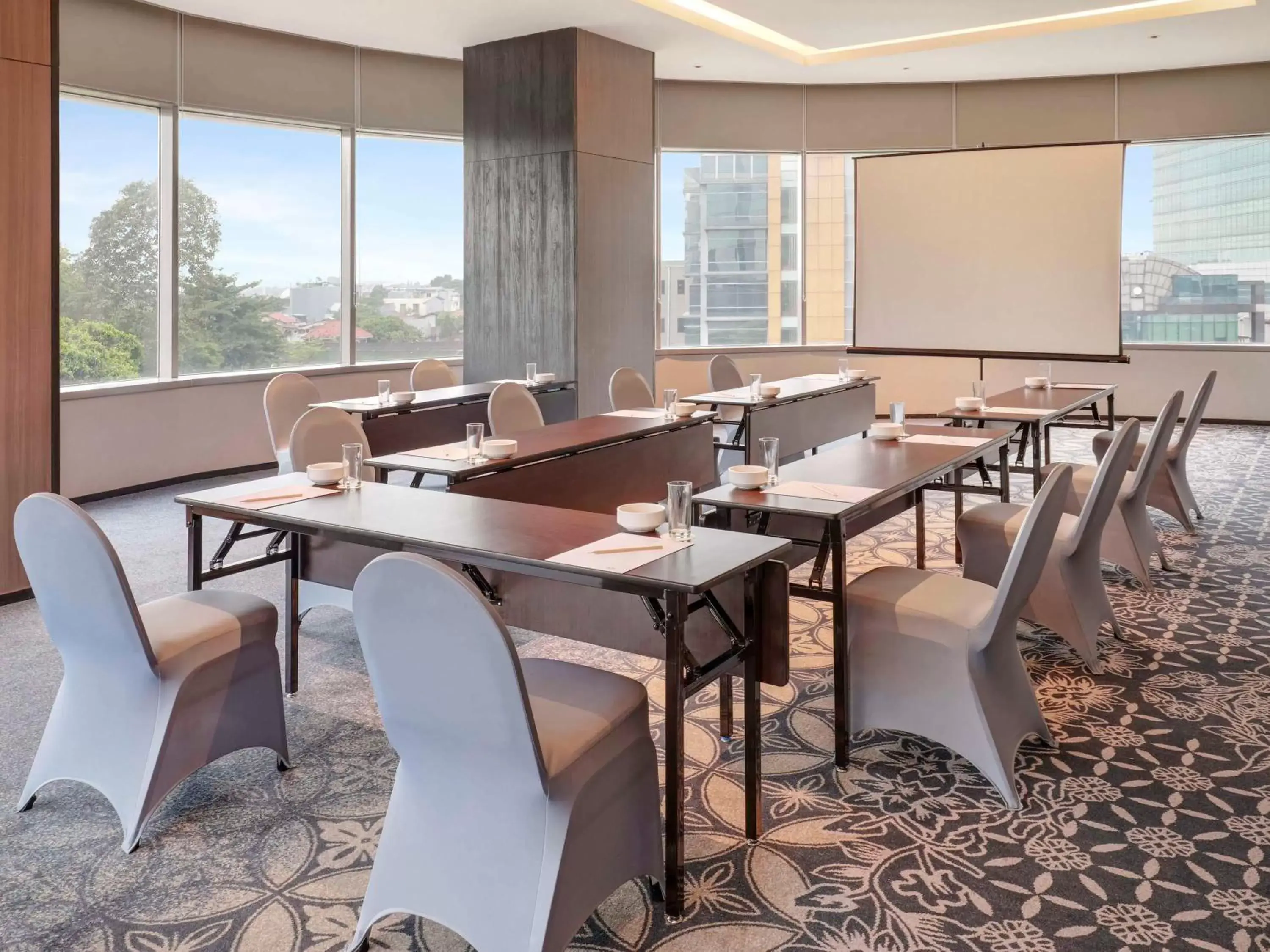 Meeting/conference room in Mercure Jakarta Gatot Subroto