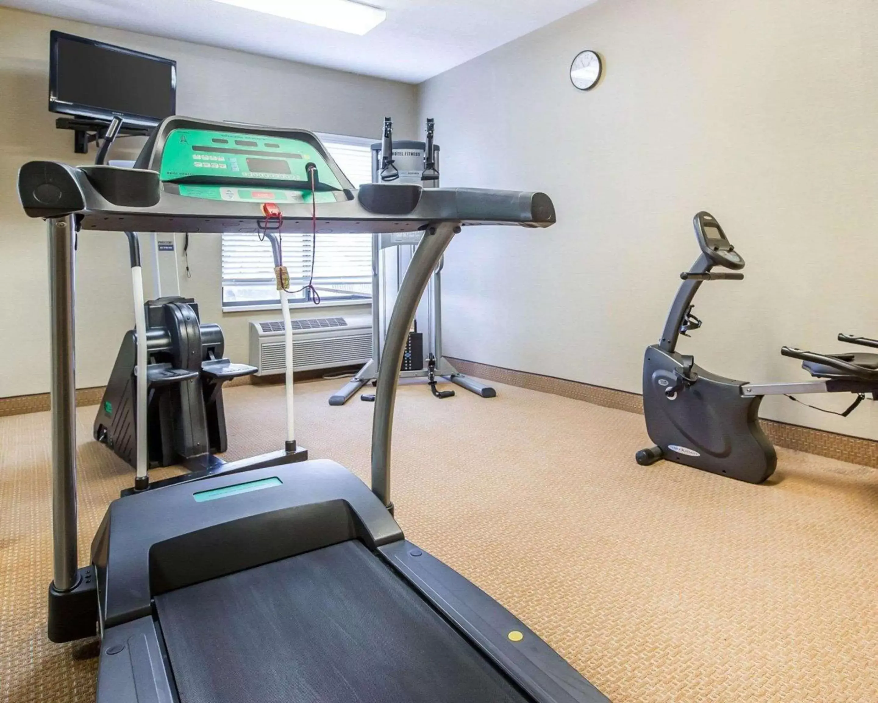 Fitness centre/facilities, Fitness Center/Facilities in Comfort Inn & Suites near Tinley Park Amphitheater