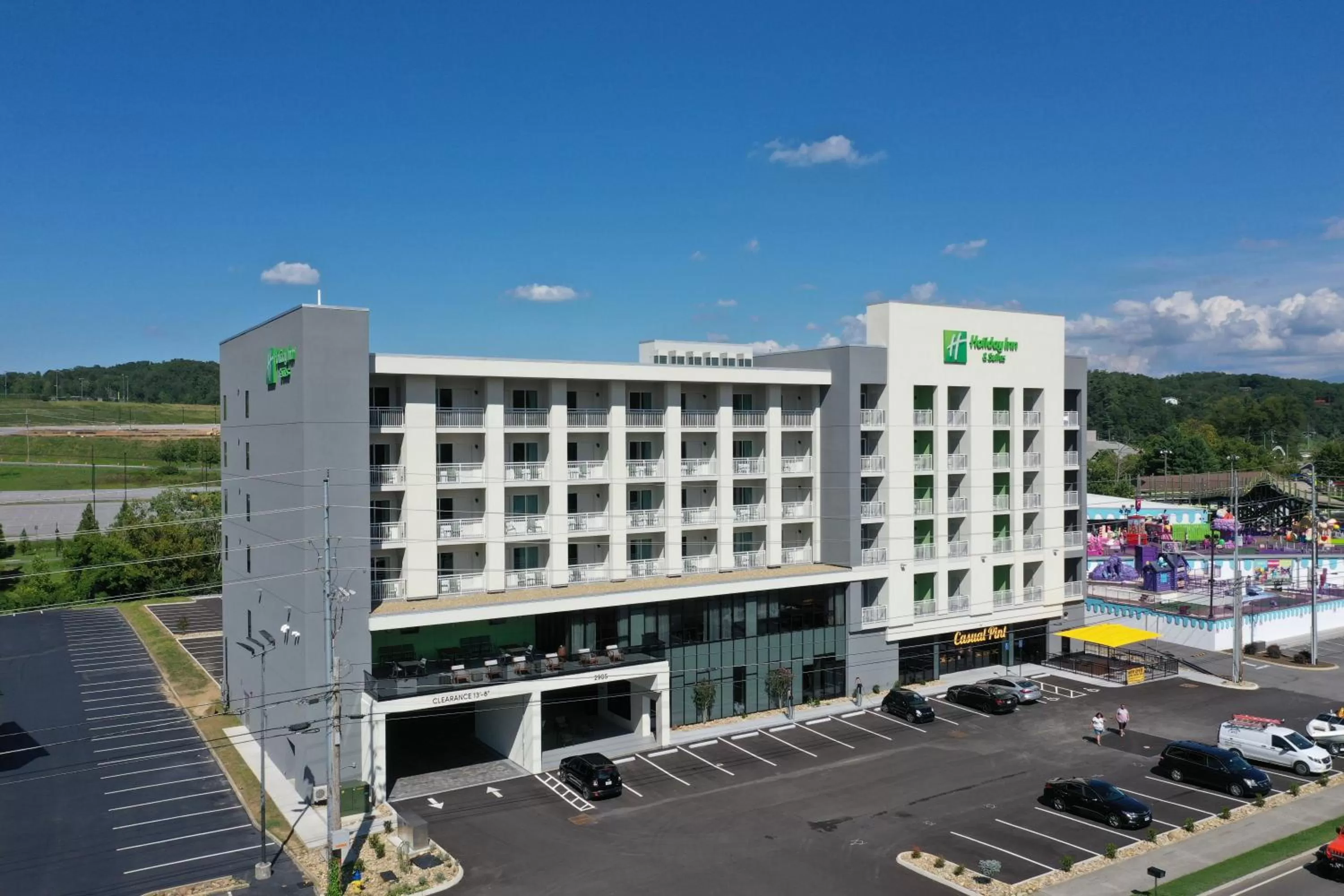 Property building in Holiday Inn & Suites Pigeon Forge Convention Center by IHG
