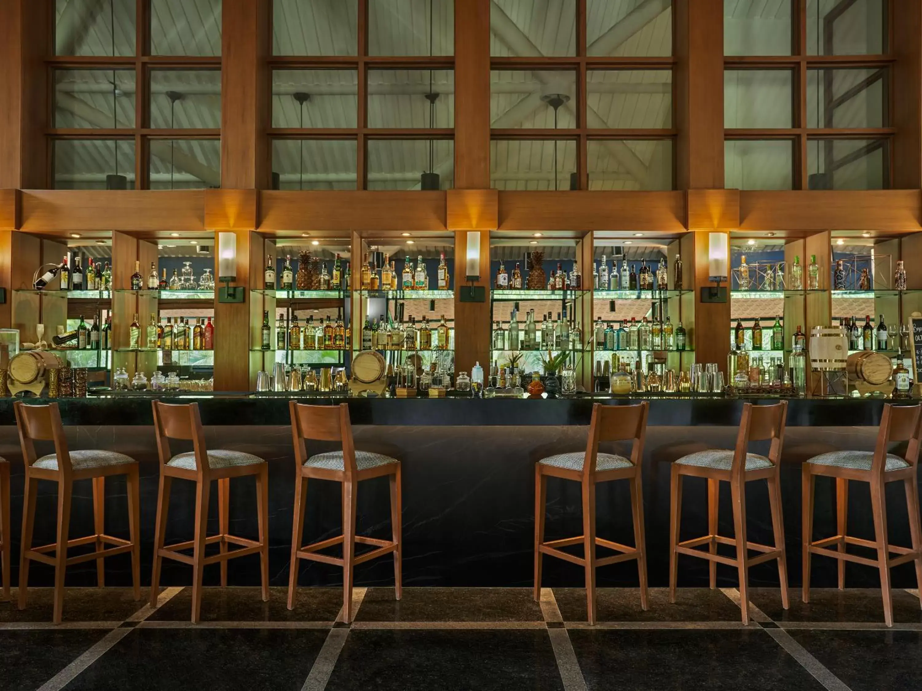 Lounge or bar, Casino in Angsana Oasis Spa & Resort