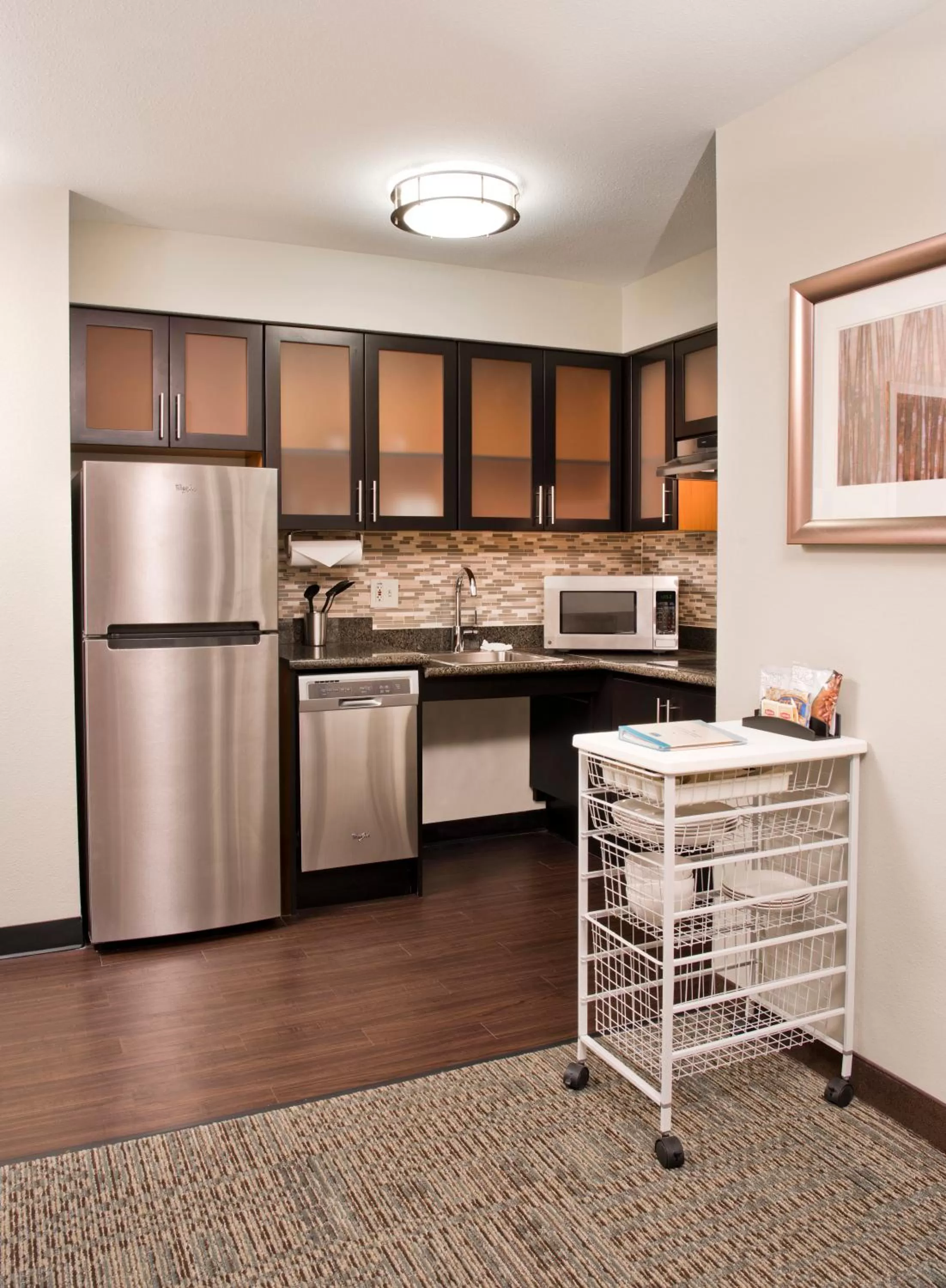 Kitchen or kitchenette in Staybridge Suites - Charlotte Ballantyne by IHG