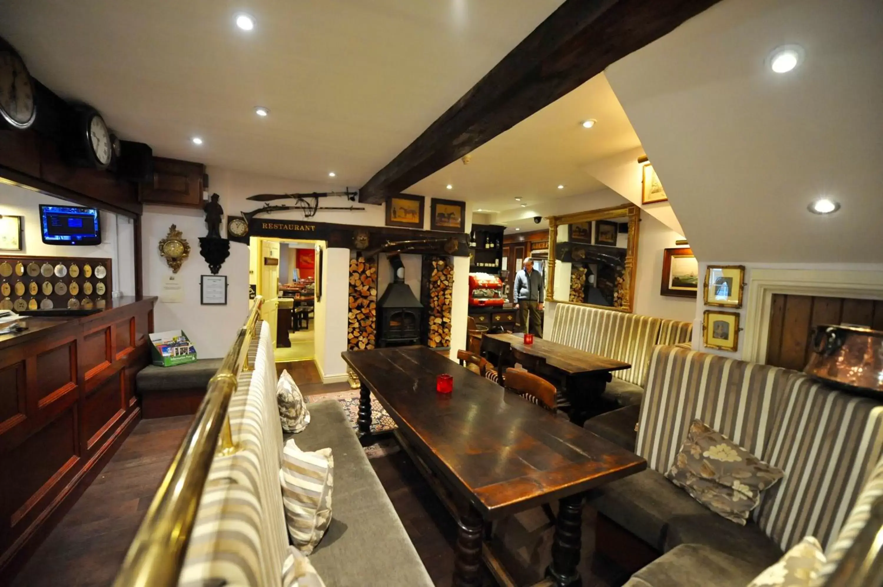 Lounge or bar in The Greyhound Coaching Inn